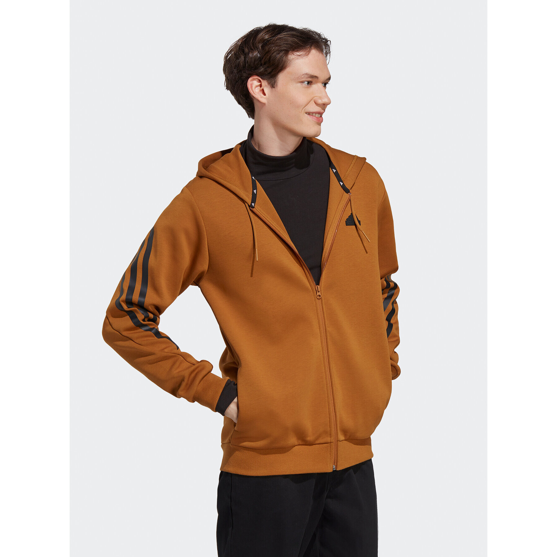 adidas Суитшърт 3-Stripes Future Icons IC8260 Кафяв Regular Fit - Pepit.bg