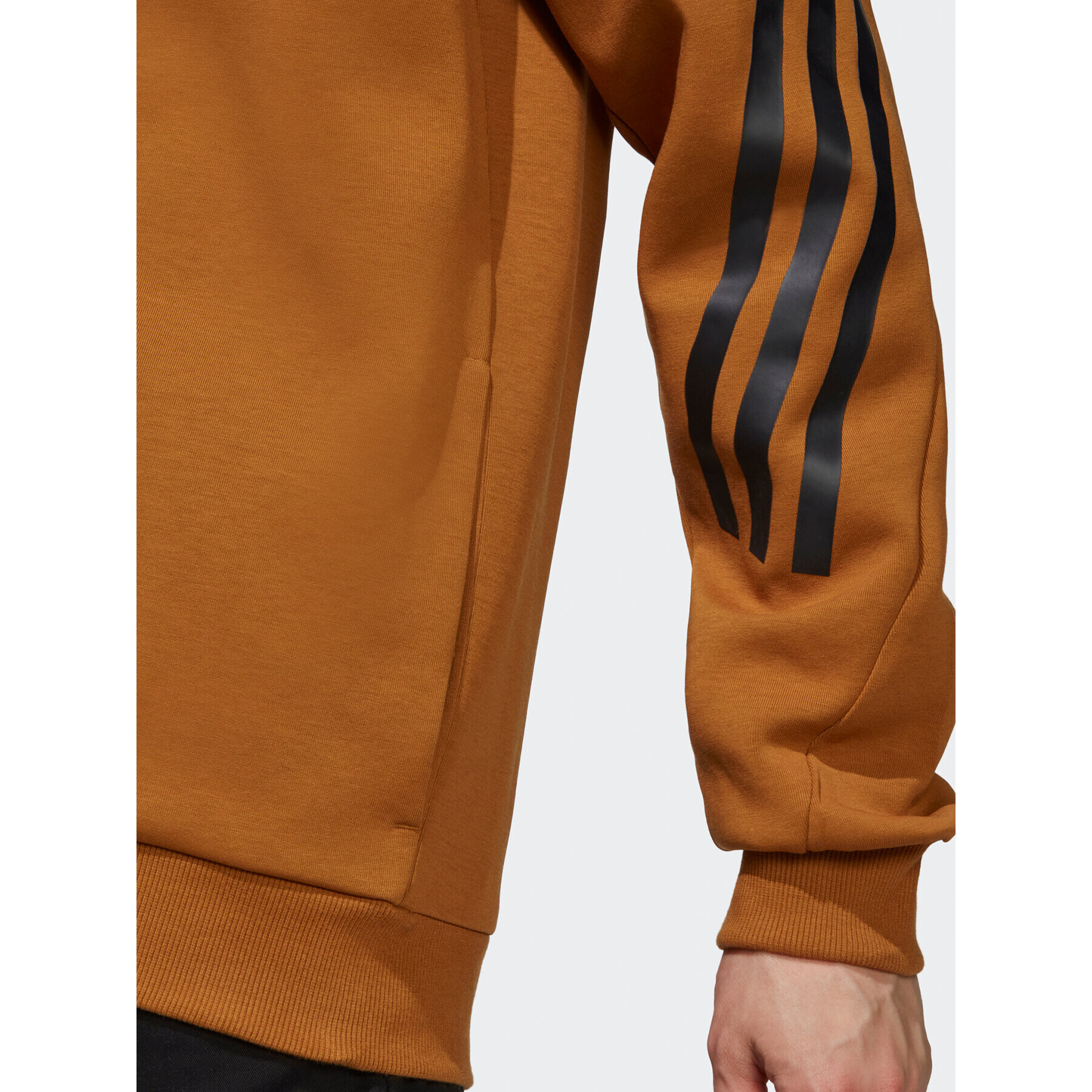 adidas Суитшърт 3-Stripes Future Icons IC8260 Кафяв Regular Fit - Pepit.bg