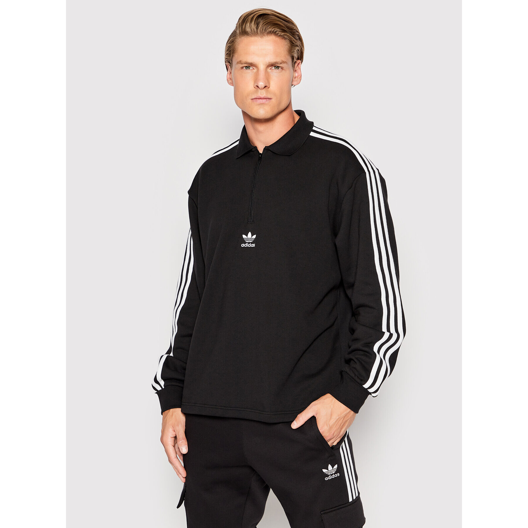 adidas Суитшърт adicolor 3 Stripes HK7425 Черен Relaxed Fit - Pepit.bg