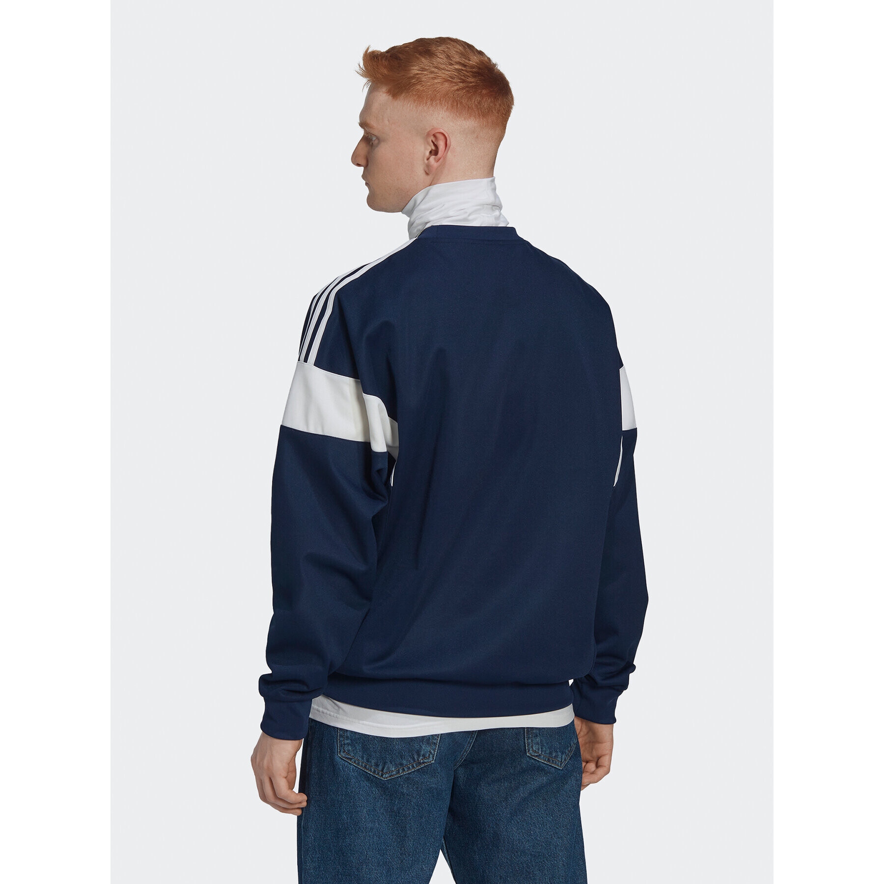 adidas Суитшърт adicolor Classic Cut Line HN6116 Тъмносин Relaxed Fit - Pepit.bg