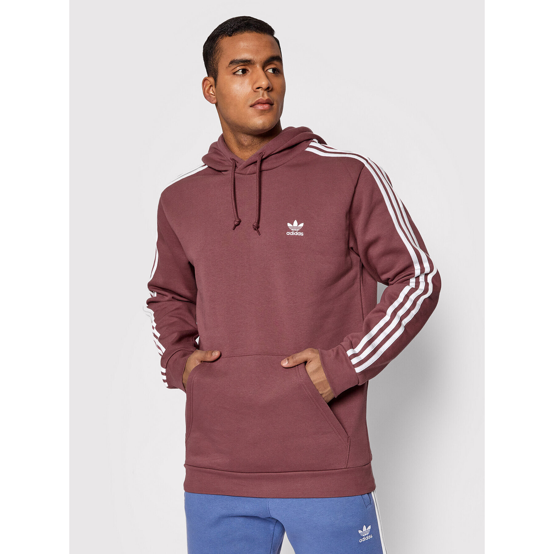 adidas Суитшърт adicolor Classics 3-Stripes HE9478 Розов Regular Fit - Pepit.bg