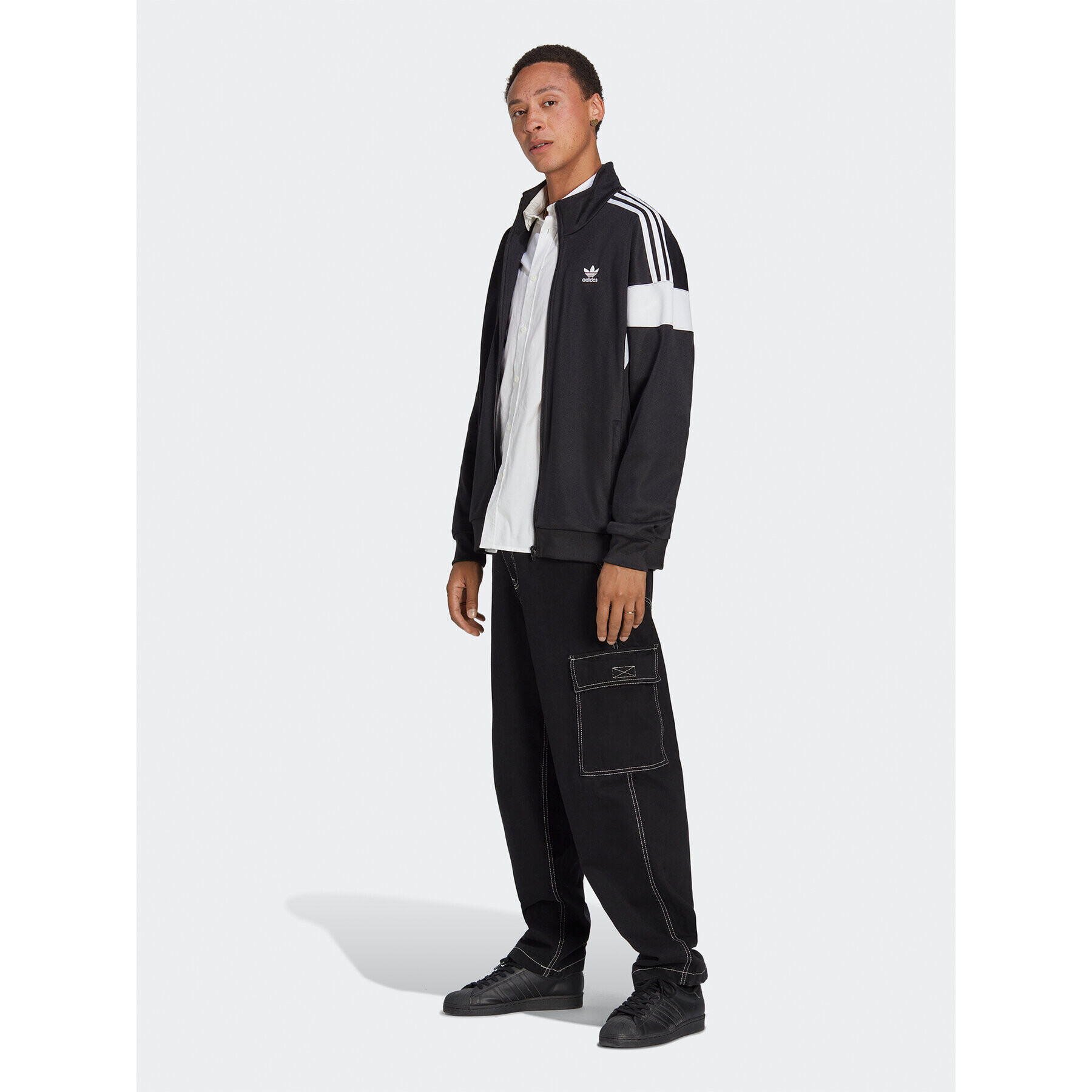 adidas Суитшърт Adicolor Classics Cut Line Track Top HS2064 Черен Loose Fit - Pepit.bg