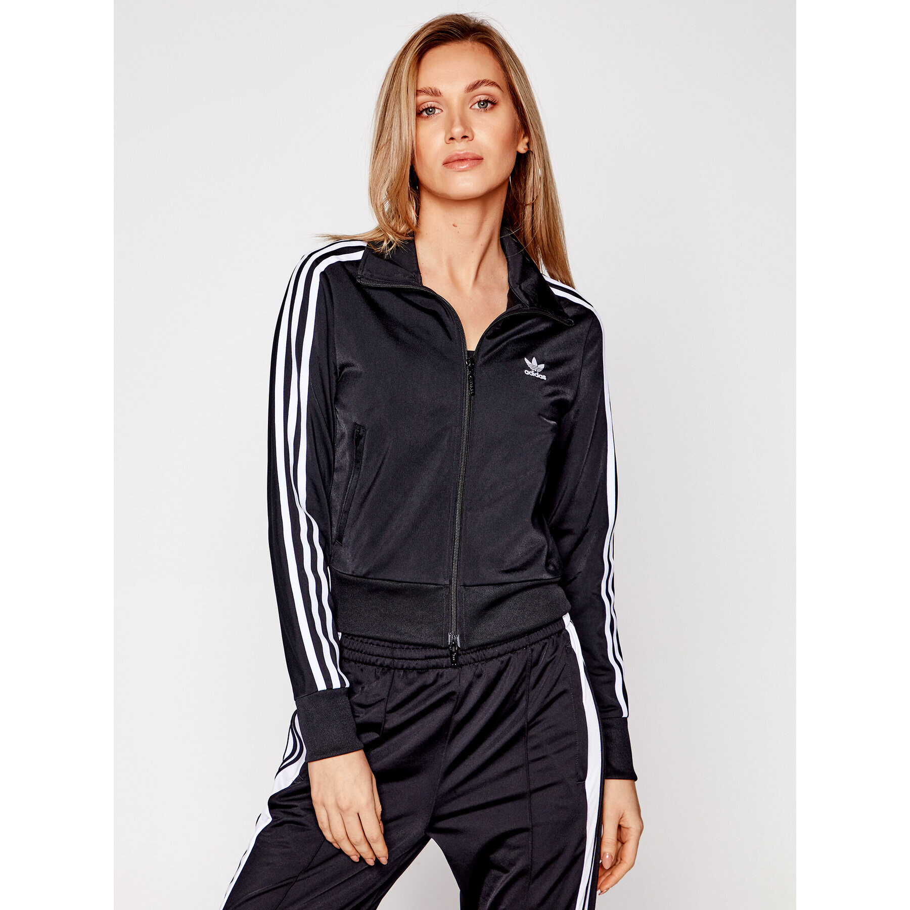 adidas Суитшърт adicolor Classics Firebird GN2817 Черен Regular Fit - Pepit.bg