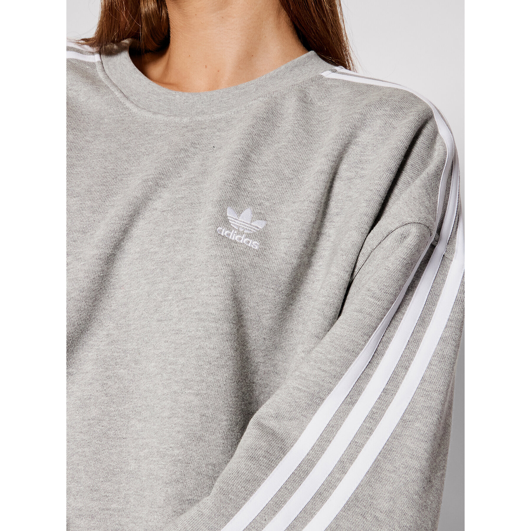 adidas Суитшърт adicolor Classics H33538 Сив Oversize - Pepit.bg