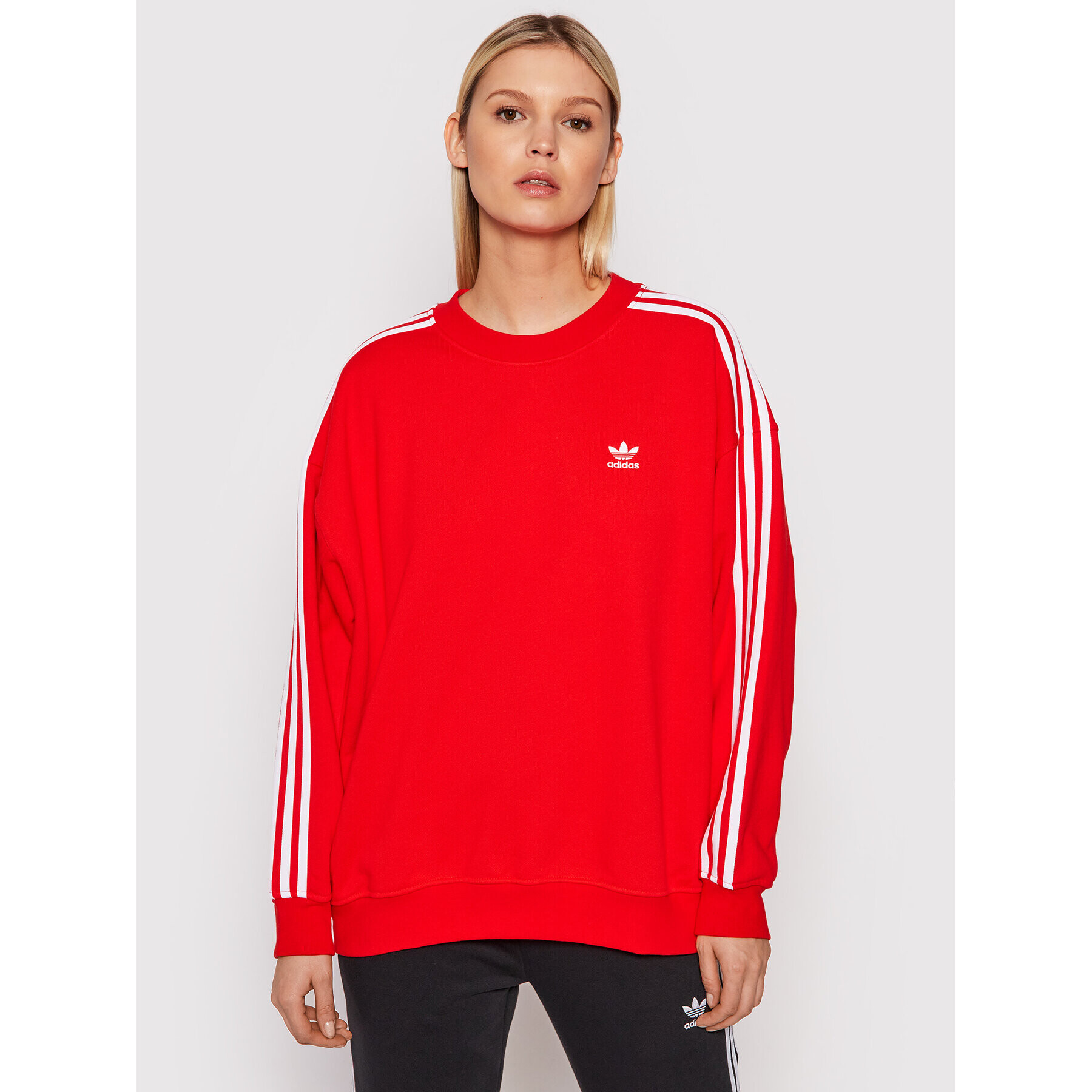 adidas Originals Суитшърт adicolor Classics H33540 Червен Oversize - Pepit.bg
