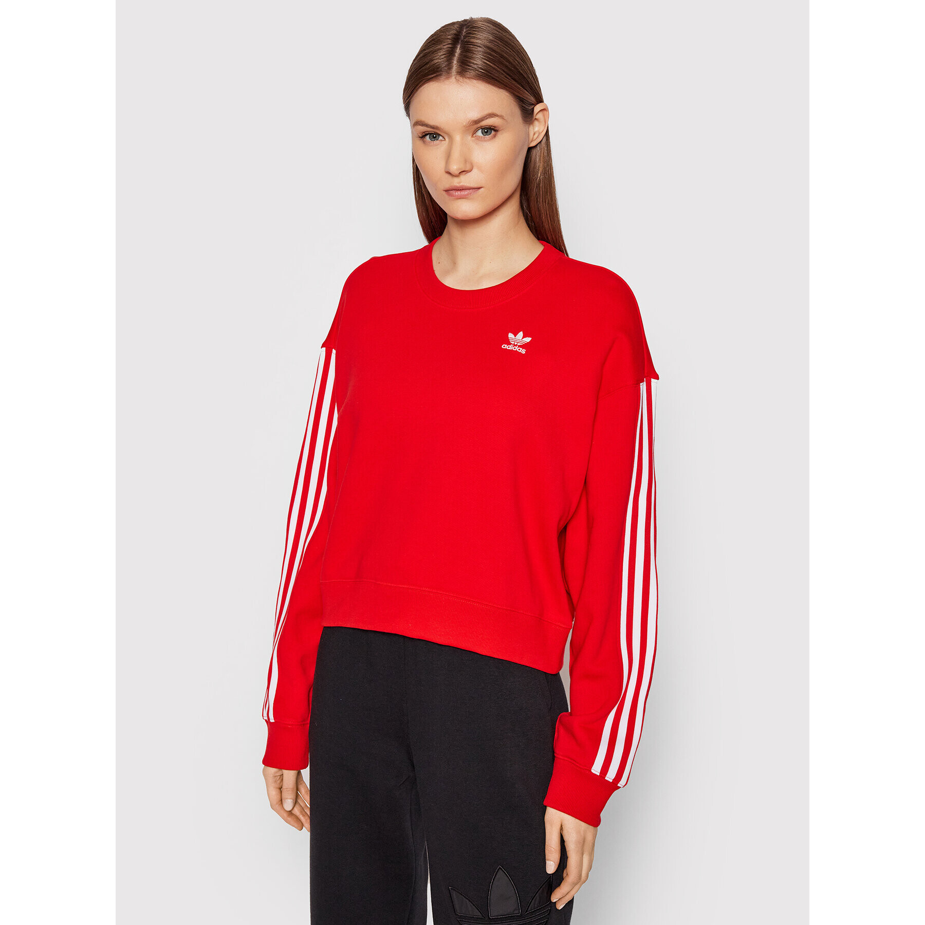 adidas Суитшърт adicolor Classics HC2063 Червен Relaxed Fit - Pepit.bg