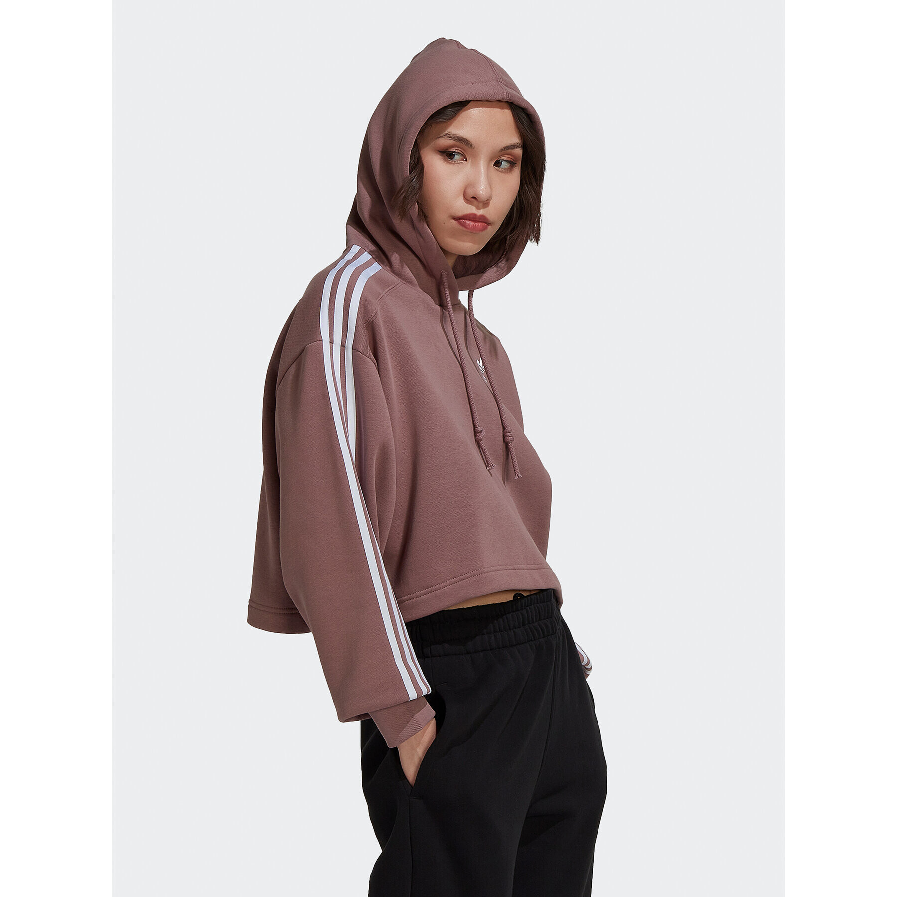 adidas Суитшърт adicolor Classics HN5885 Розов Relaxed Fit - Pepit.bg