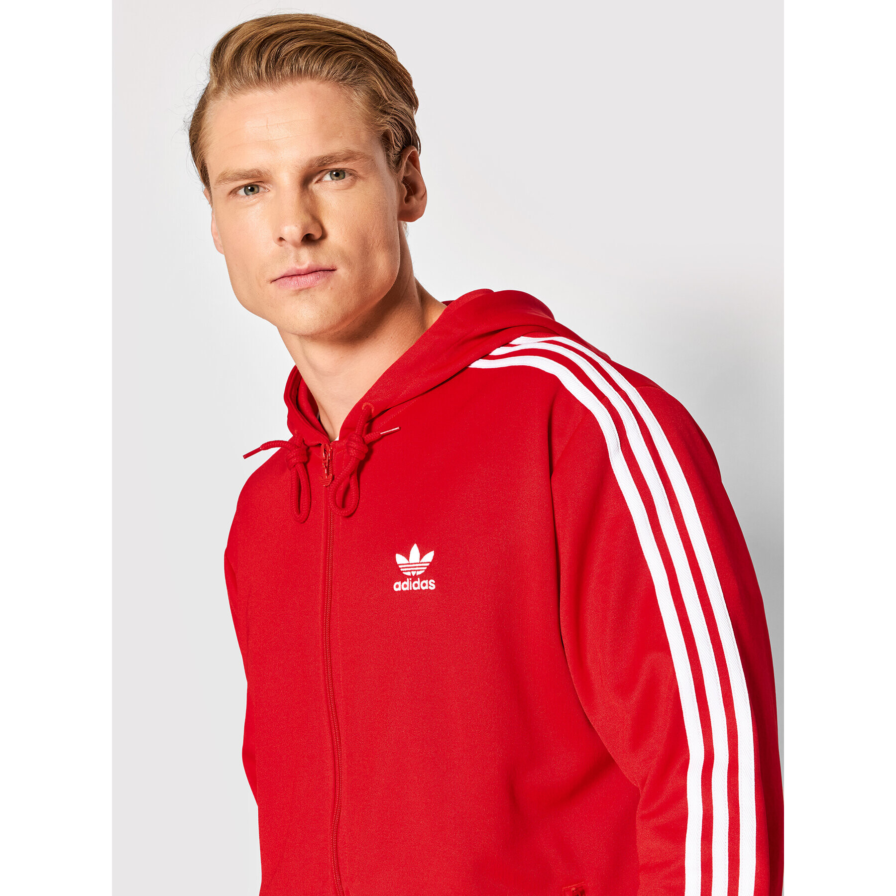 adidas Суитшърт adicolor Classics Hooded Full Zip Track HB9513 Червен Standard Fit - Pepit.bg