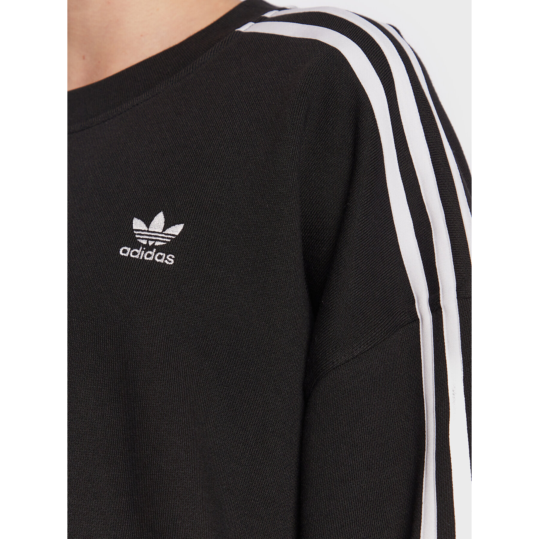 adidas Суитшърт Adicolor Classics Oversized Sweatshirt IB7444 Черен Relaxed Fit - Pepit.bg