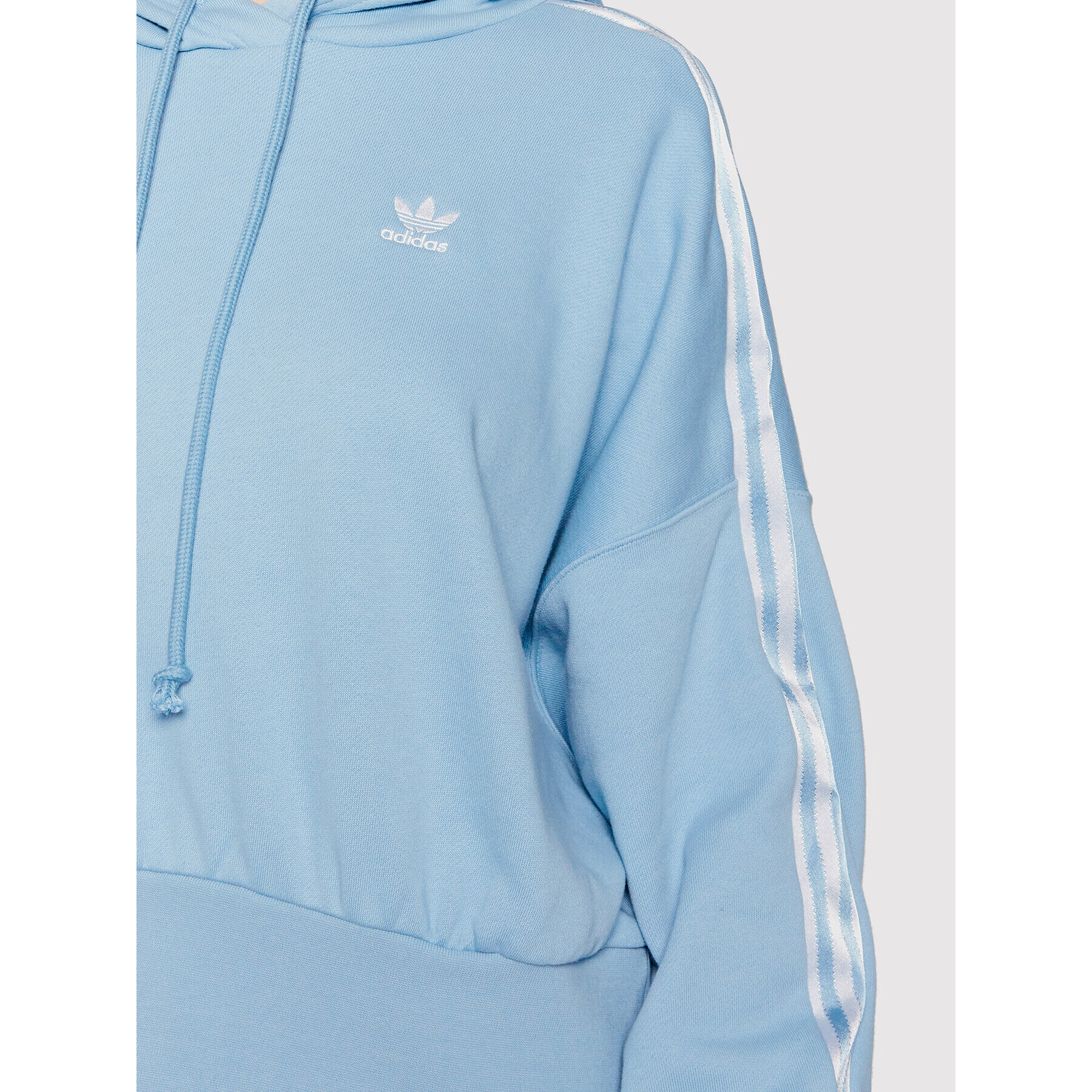 adidas Суитшърт adicolor Classics Satin Tape H37813 Син Regular Fit - Pepit.bg