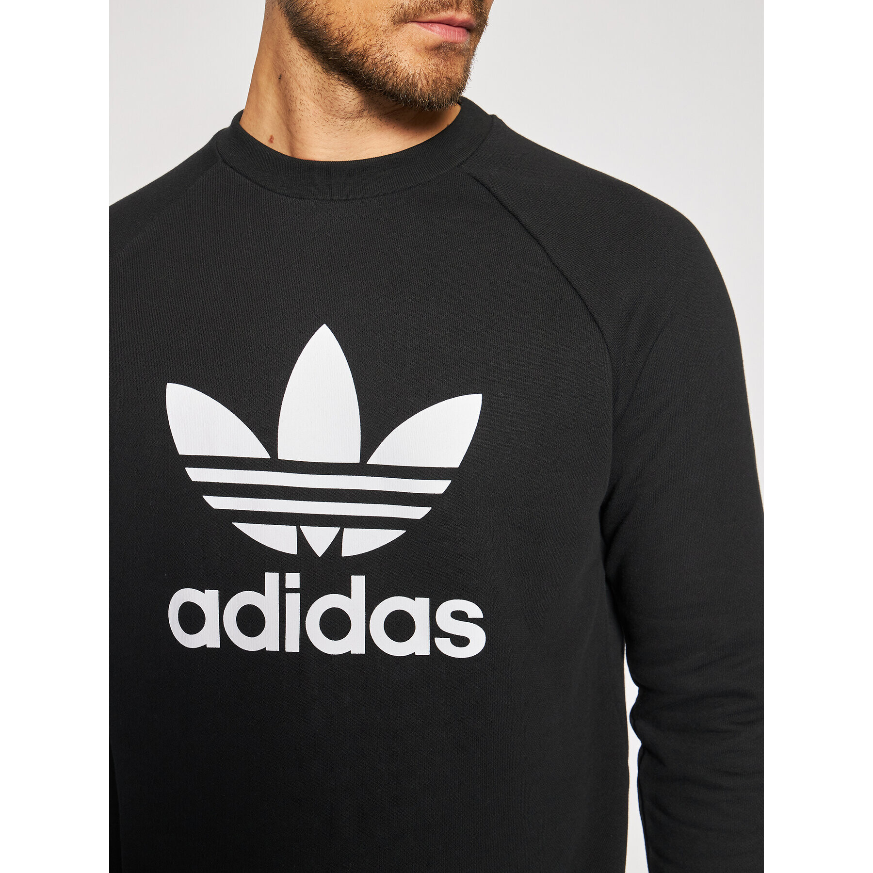 adidas Суитшърт adicolor Classics Treofil H06651 Черен Regular Fit - Pepit.bg