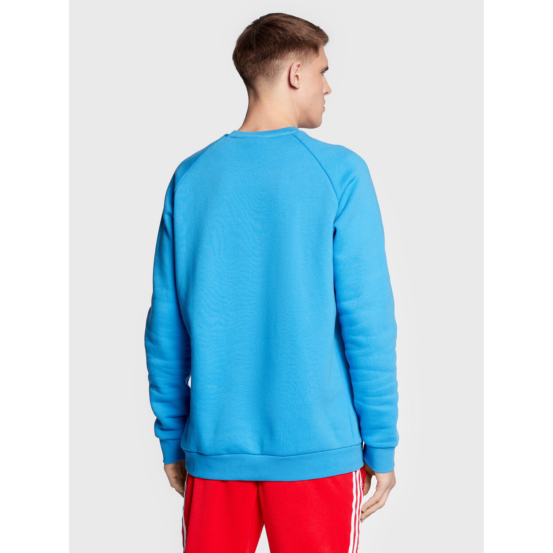 adidas Суитшърт adicolor Essentials Trefoil HJ7992 Син Regular Fit - Pepit.bg