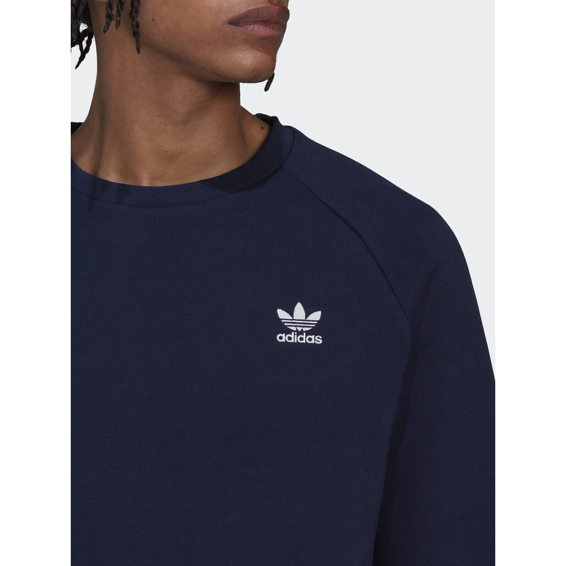 adidas Суитшърт adicolor Essentials Trefoil Тъмносин Regular Fit - Pepit.bg