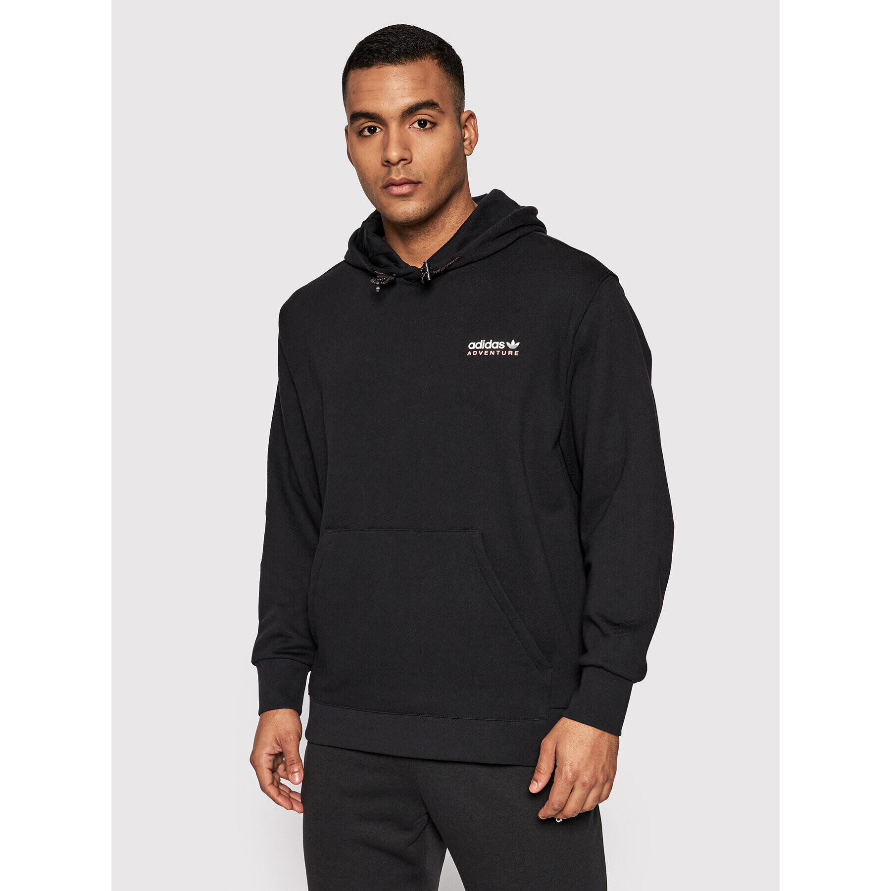 adidas Суитшърт Adventure HF4765 Черен Regular Fit - Pepit.bg