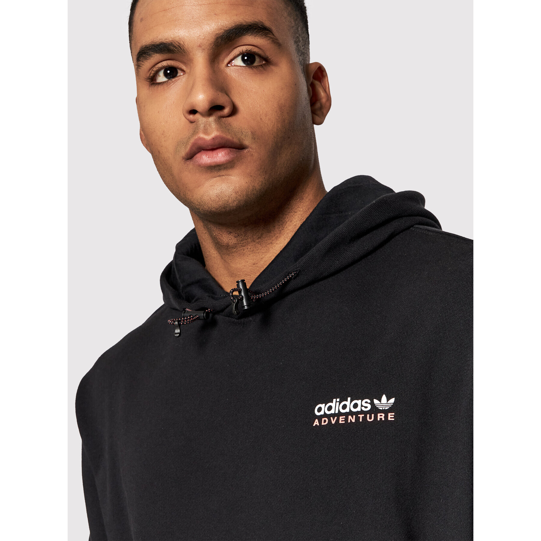 adidas Суитшърт Adventure HF4765 Черен Regular Fit - Pepit.bg