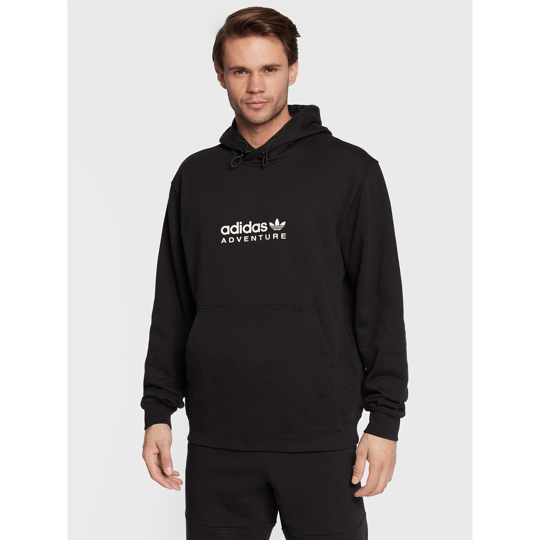 adidas Суитшърт Adventure HK5002 Черен Regular Fit - Pepit.bg