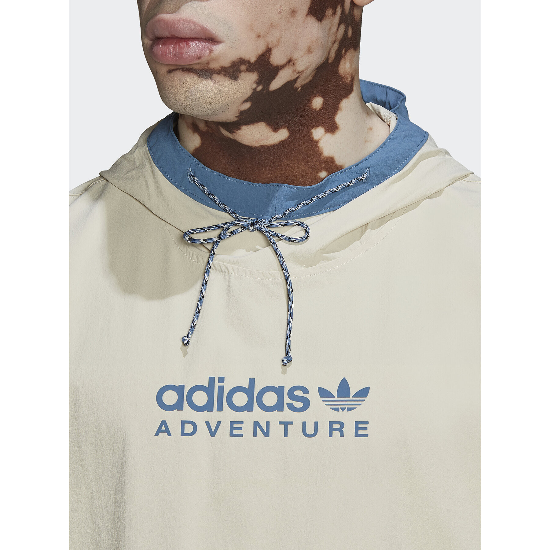 adidas Суитшърт Adventure Trail HK4985 Екрю Relaxed Fit - Pepit.bg