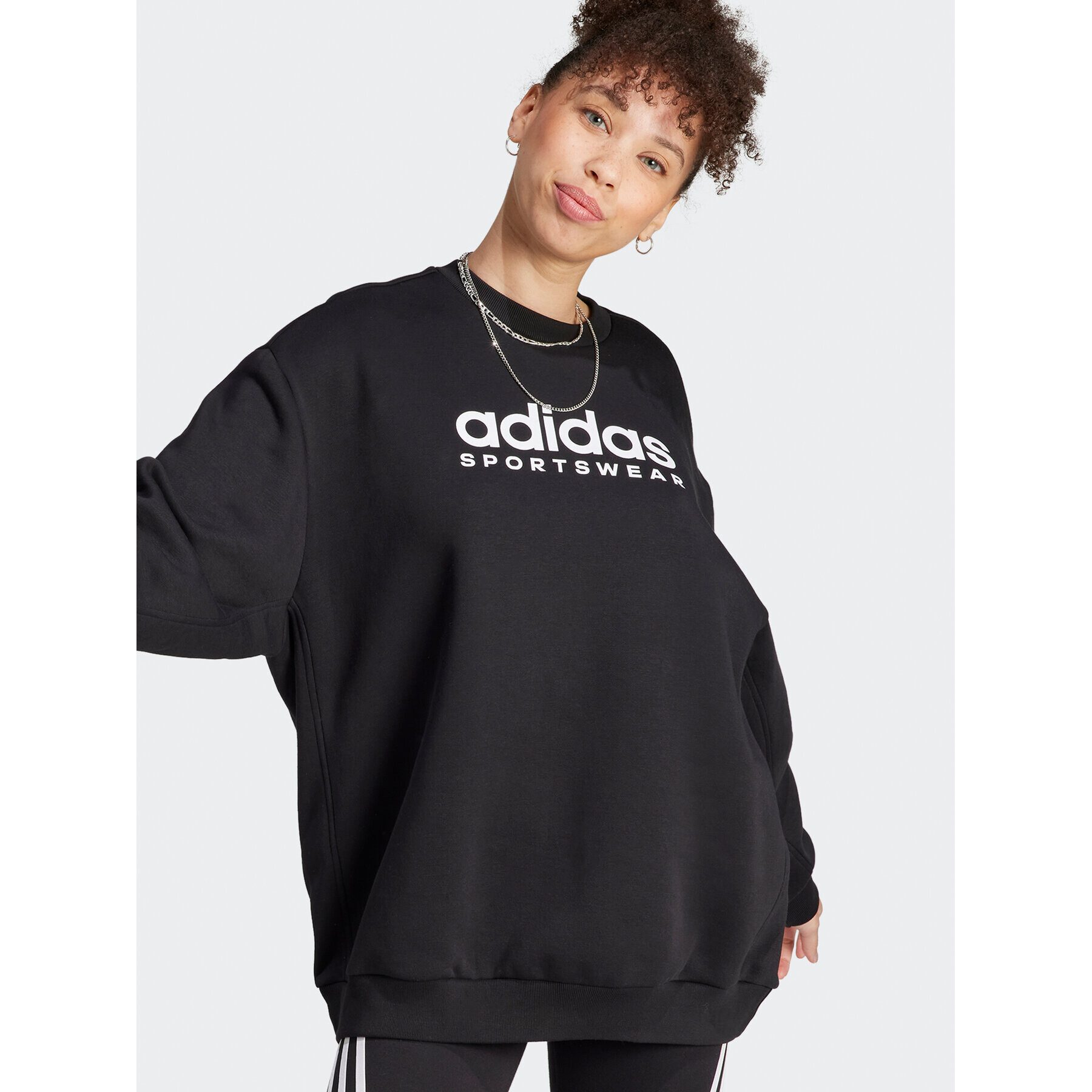 adidas Суитшърт ALL SZN Fleece Graphic HZ5740 Черен Loose Fit - Pepit.bg