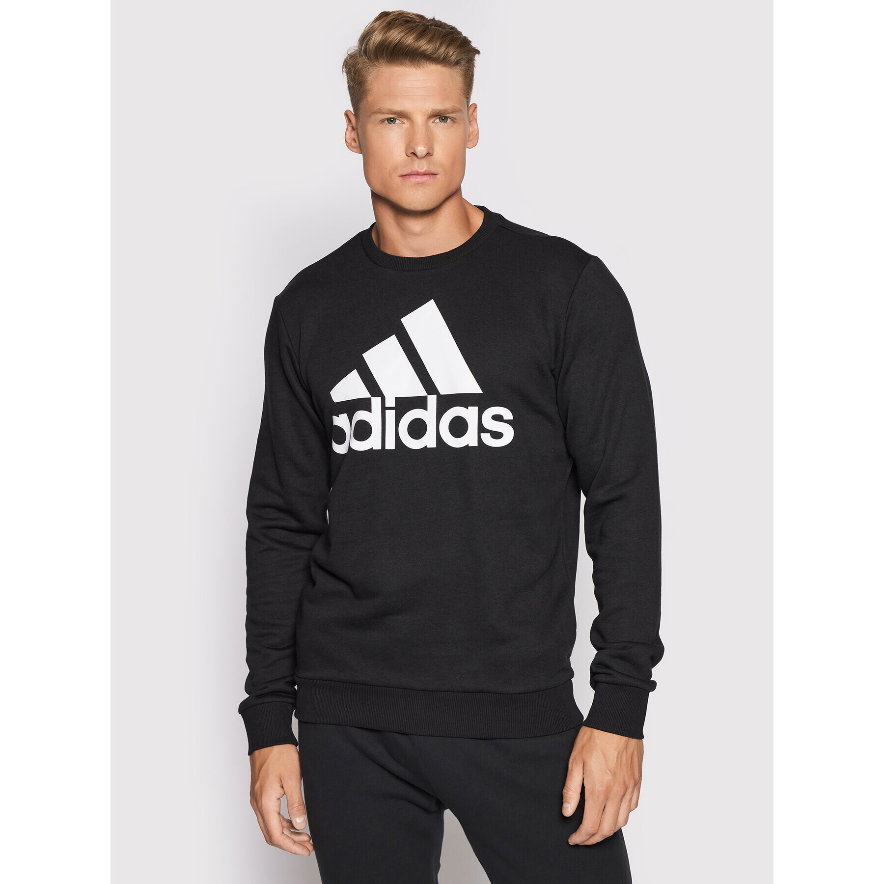 adidas Суитшърт Essentials Big Logo GK9076 Черен Regular Fit - Pepit.bg