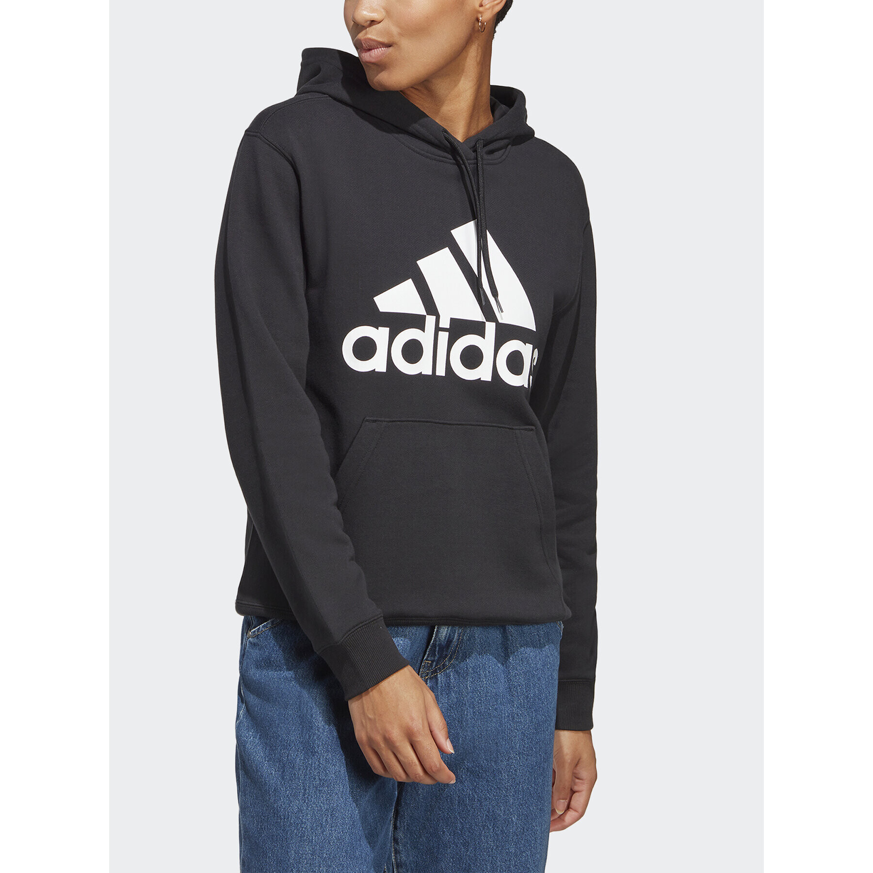 adidas Суитшърт Essentials Big Logo IC6895 Черен Regular Fit - Pepit.bg