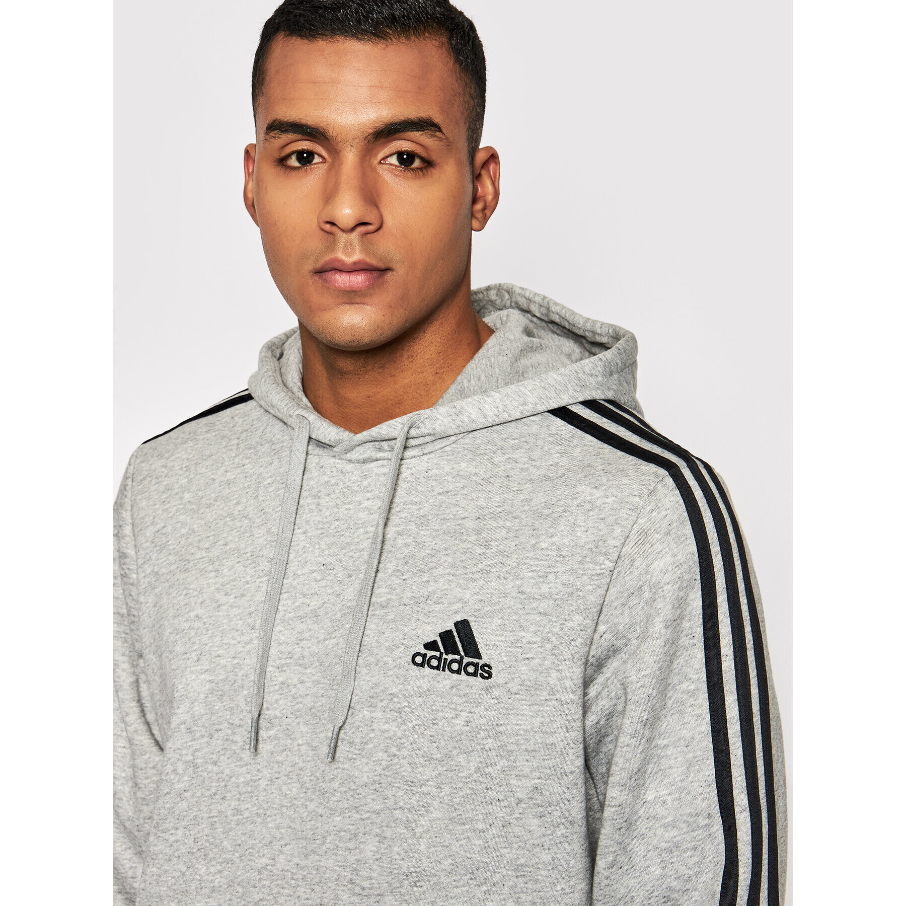 adidas Суитшърт Essentials Fleece 3-Stripes GK9084 Сив Regular Fit - Pepit.bg