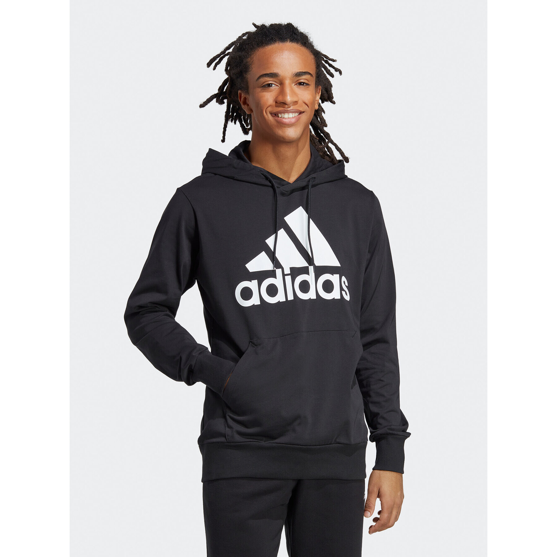 adidas Суитшърт Essentials Logo Hoodie IC0440 Черен Regular Fit - Pepit.bg