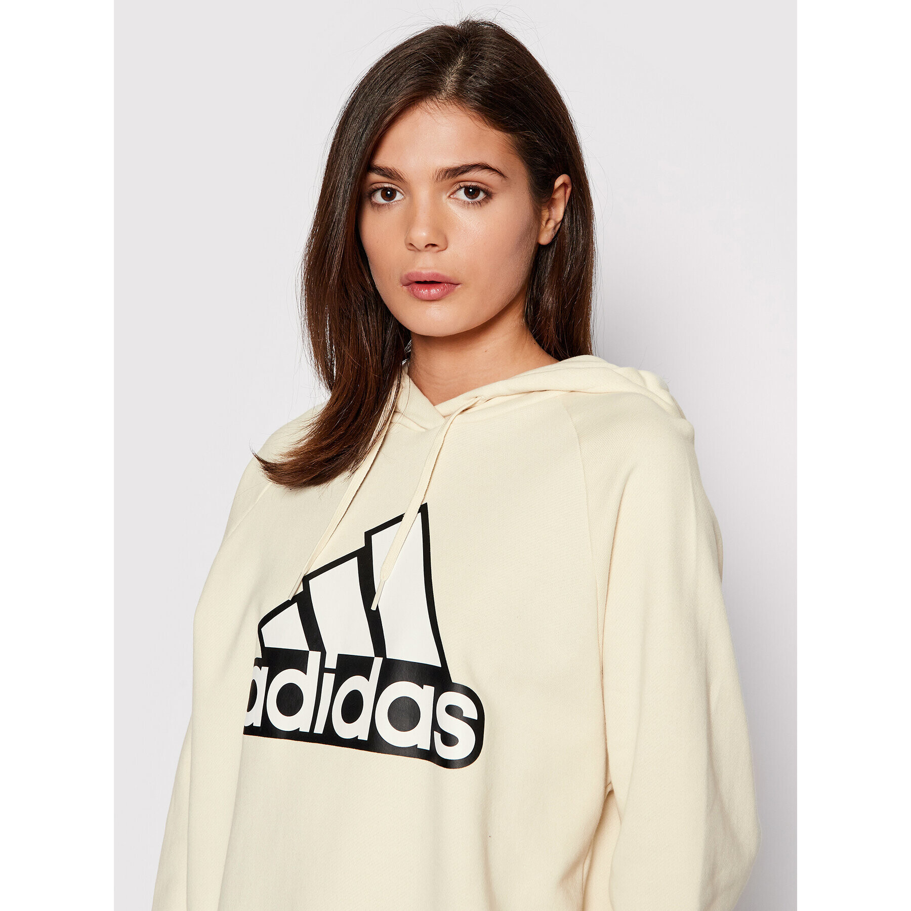 adidas Суитшърт Essentials Outline Logo HC9179 Бежов Loose Fit - Pepit.bg