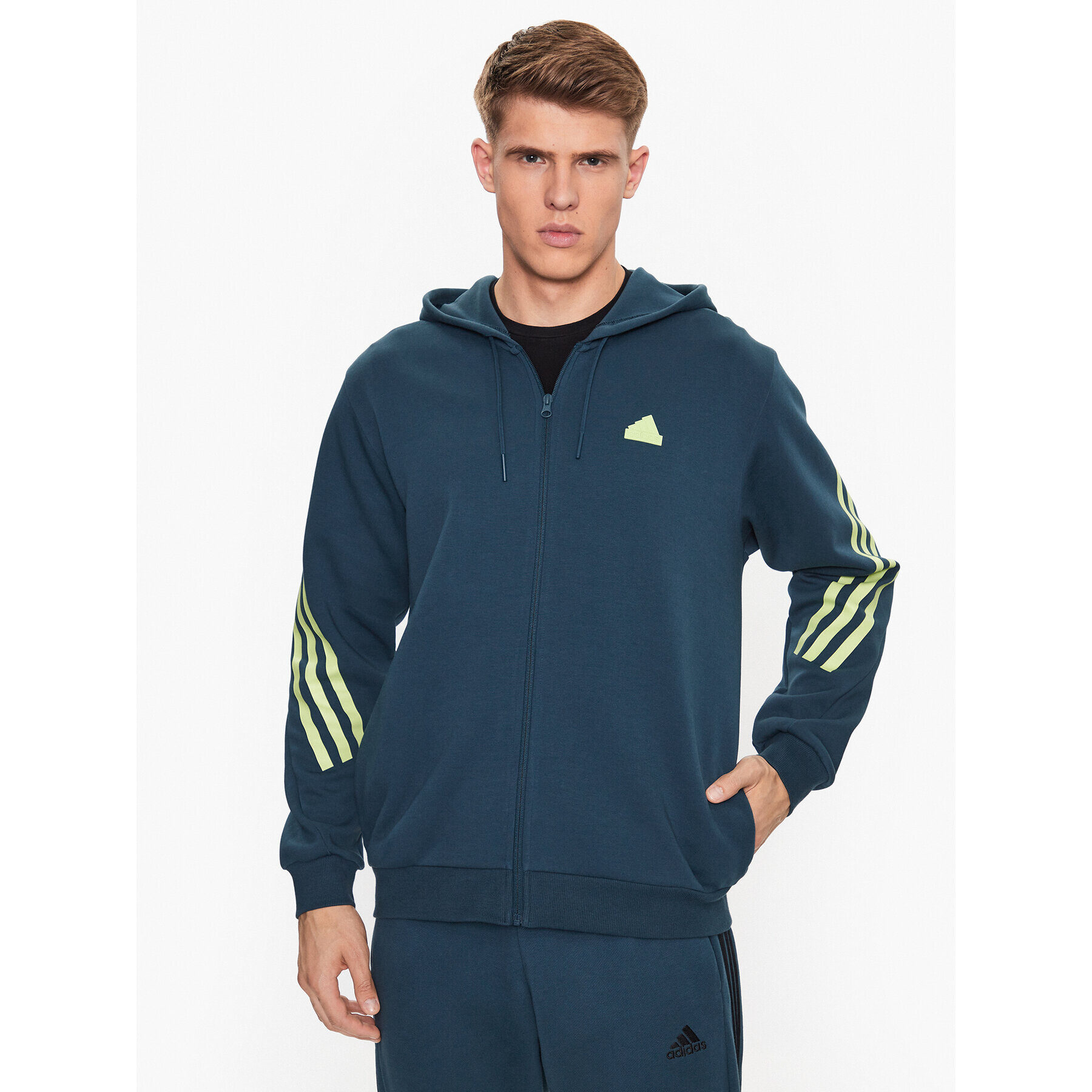 adidas Суитшърт Future Icons 3-Stripes Full-Zip Hoodie IJ8878 Електриков Regular Fit - Pepit.bg