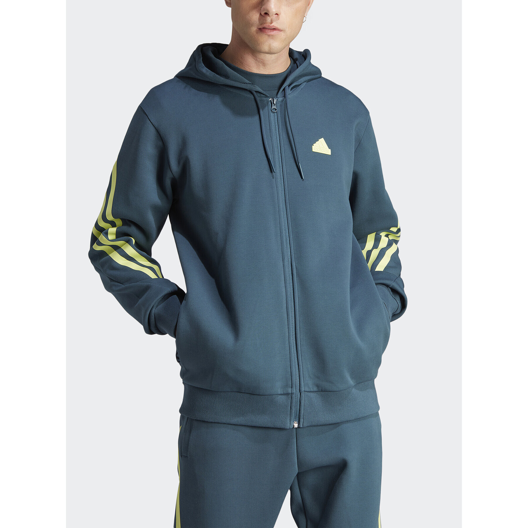 adidas Суитшърт Future Icons 3-Stripes Full-Zip Hoodie IJ8878 Електриков Regular Fit - Pepit.bg