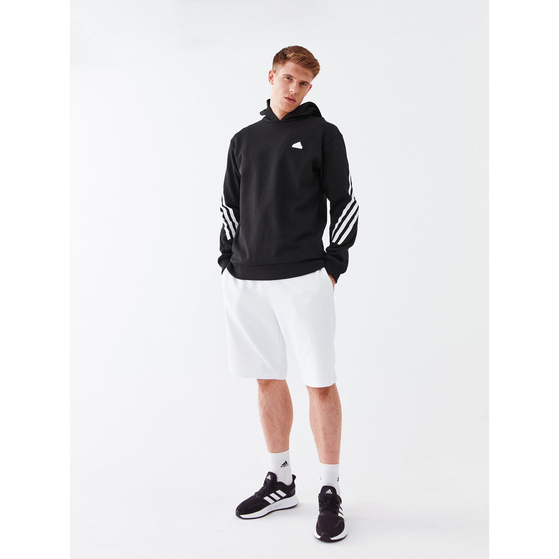 adidas Суитшърт Future Icons 3-Stripes IC6710 Черен Regular Fit - Pepit.bg