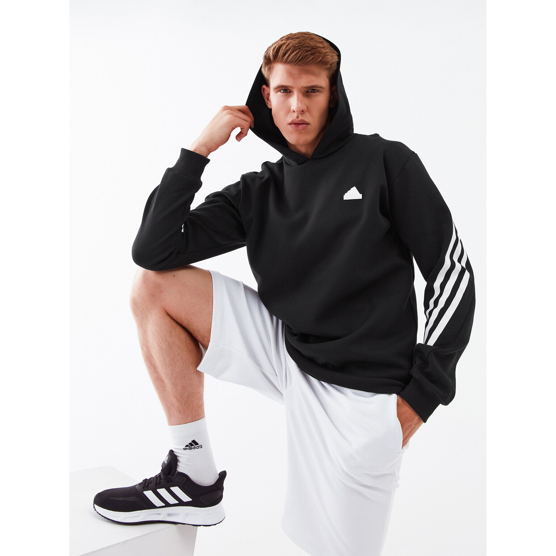 adidas Суитшърт Future Icons 3-Stripes IC6710 Черен Regular Fit - Pepit.bg