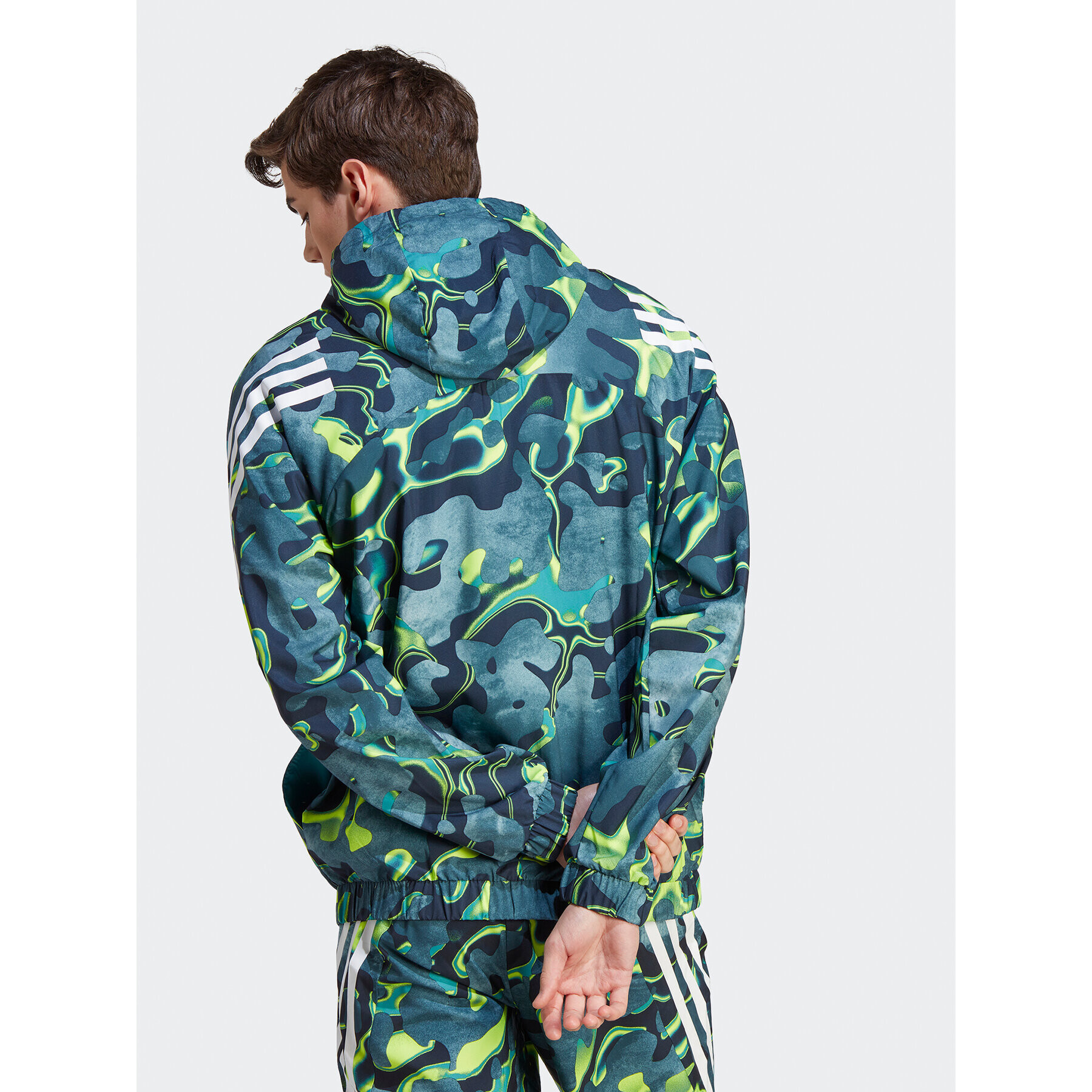 adidas Суитшърт Future Icons Allover Print IJ8844 Зелен Regular Fit - Pepit.bg