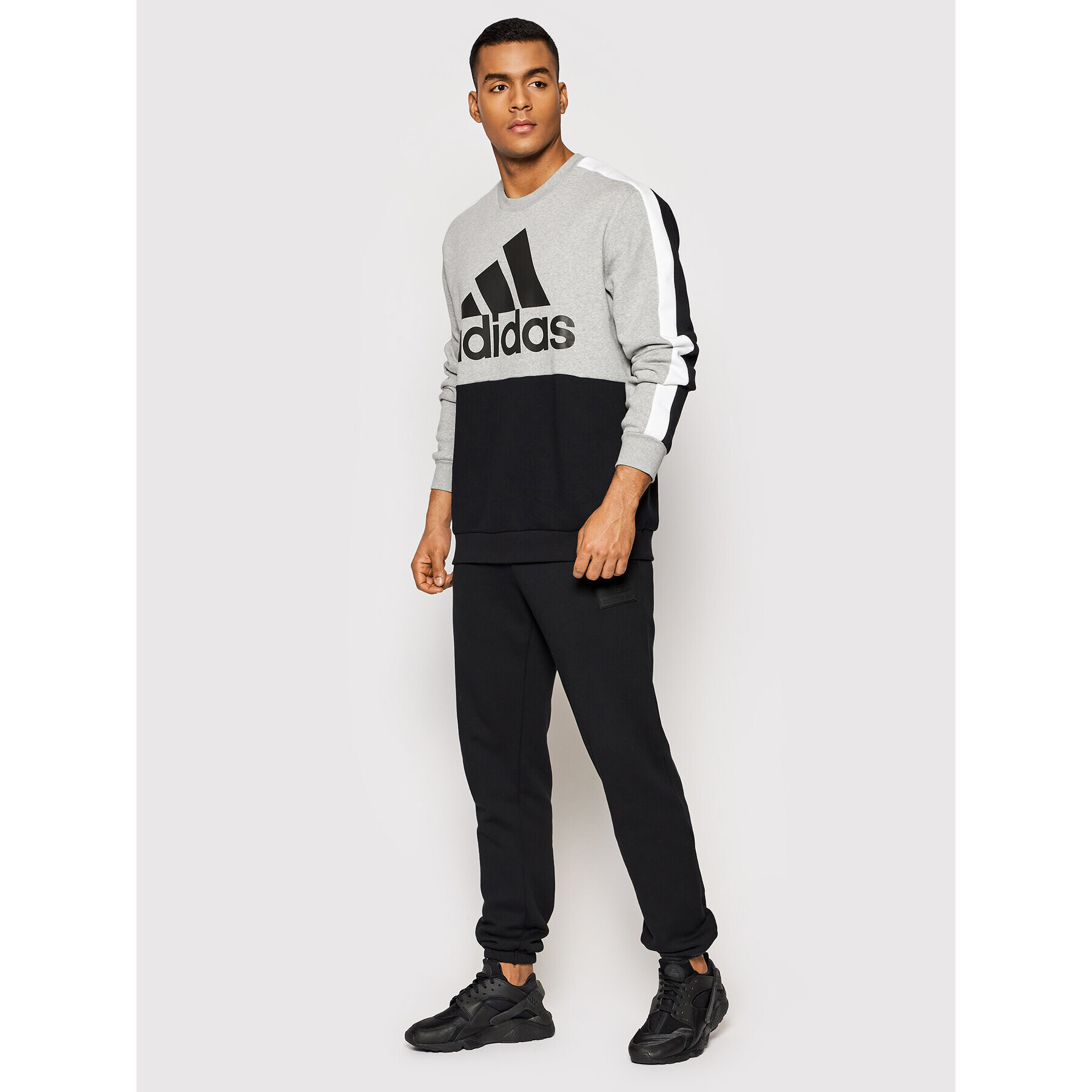 adidas Performance Суитшърт HE4333 Сив Regular Fit - Pepit.bg
