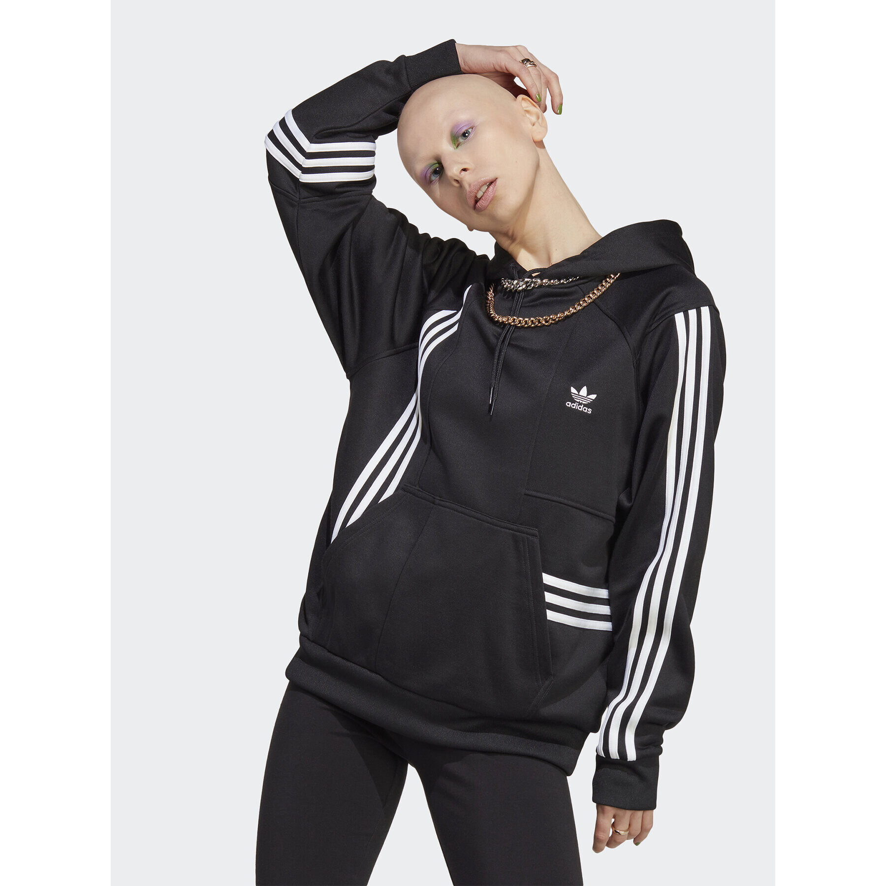 adidas Суитшърт Hoodie IC2382 Черен - Pepit.bg