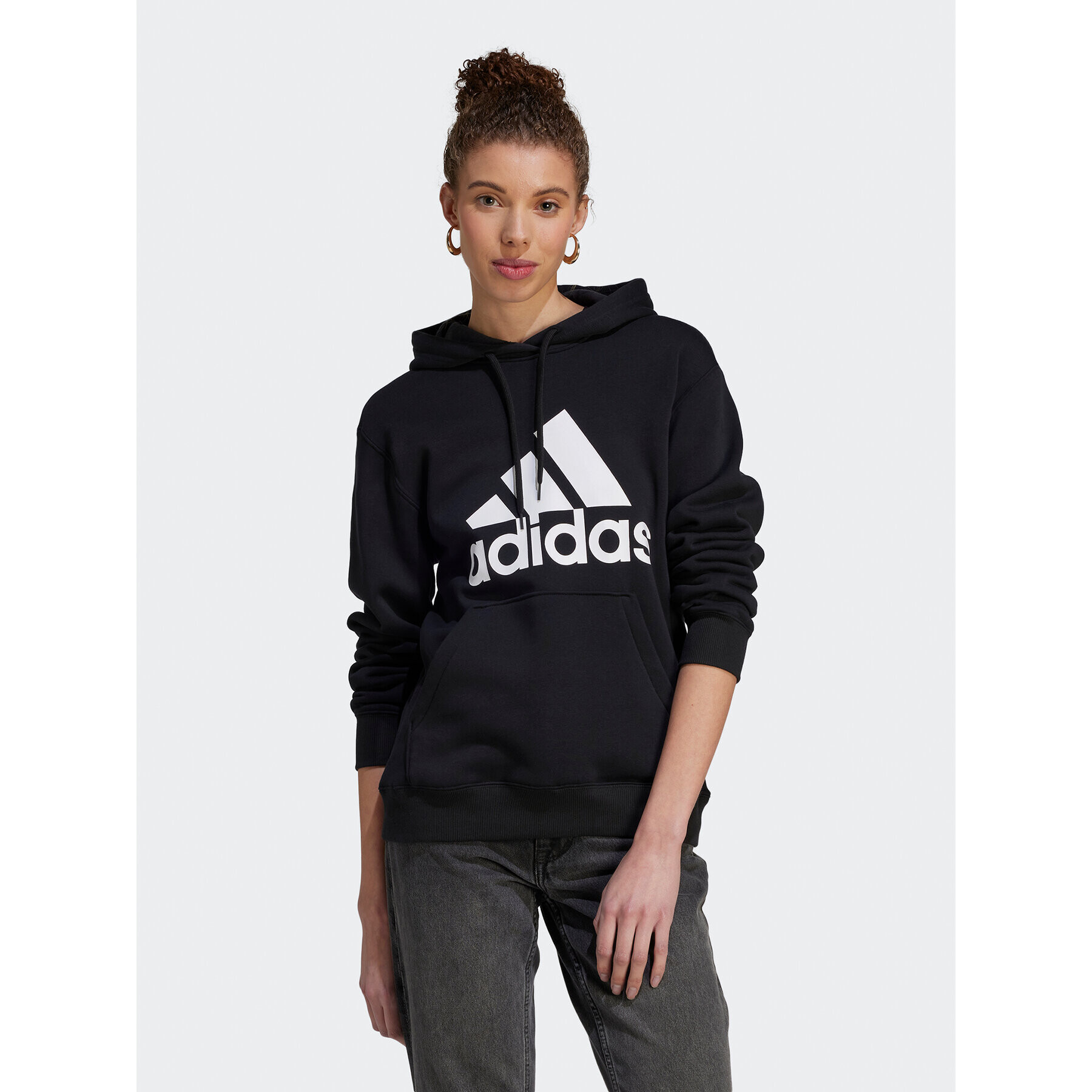 adidas Суитшърт HZ2984 Черен Regular Fit - Pepit.bg