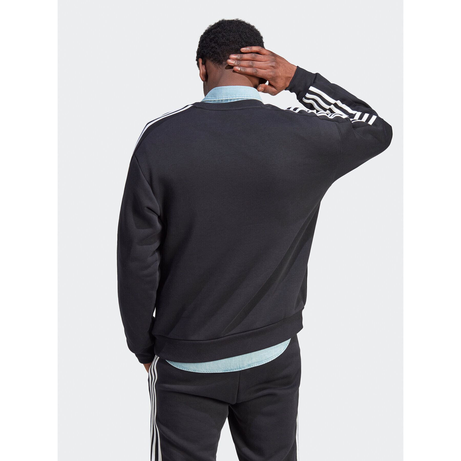 adidas Суитшърт HZ6234 Черен Loose Fit - Pepit.bg