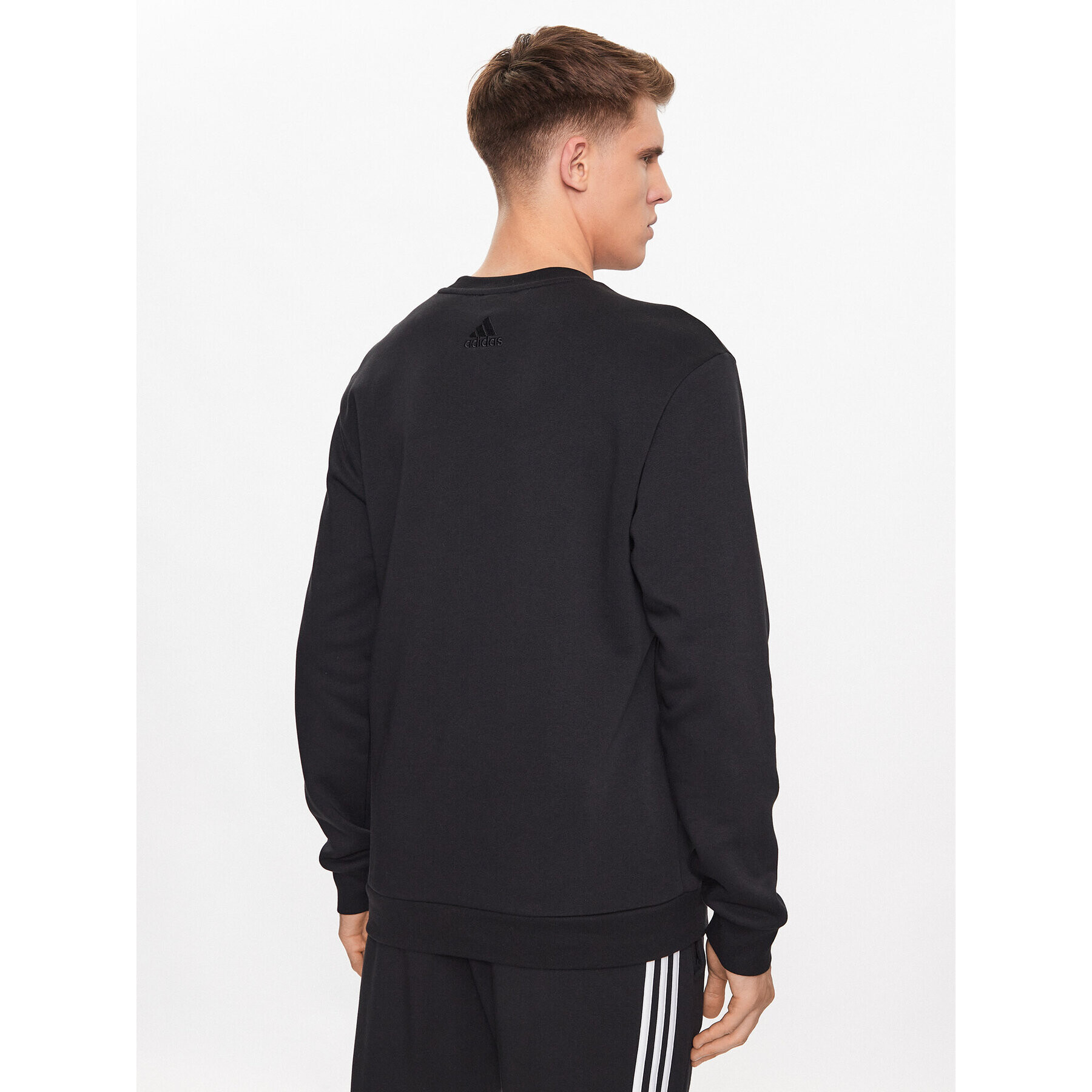 adidas Суитшърт IB3995 Черен Regular Fit - Pepit.bg