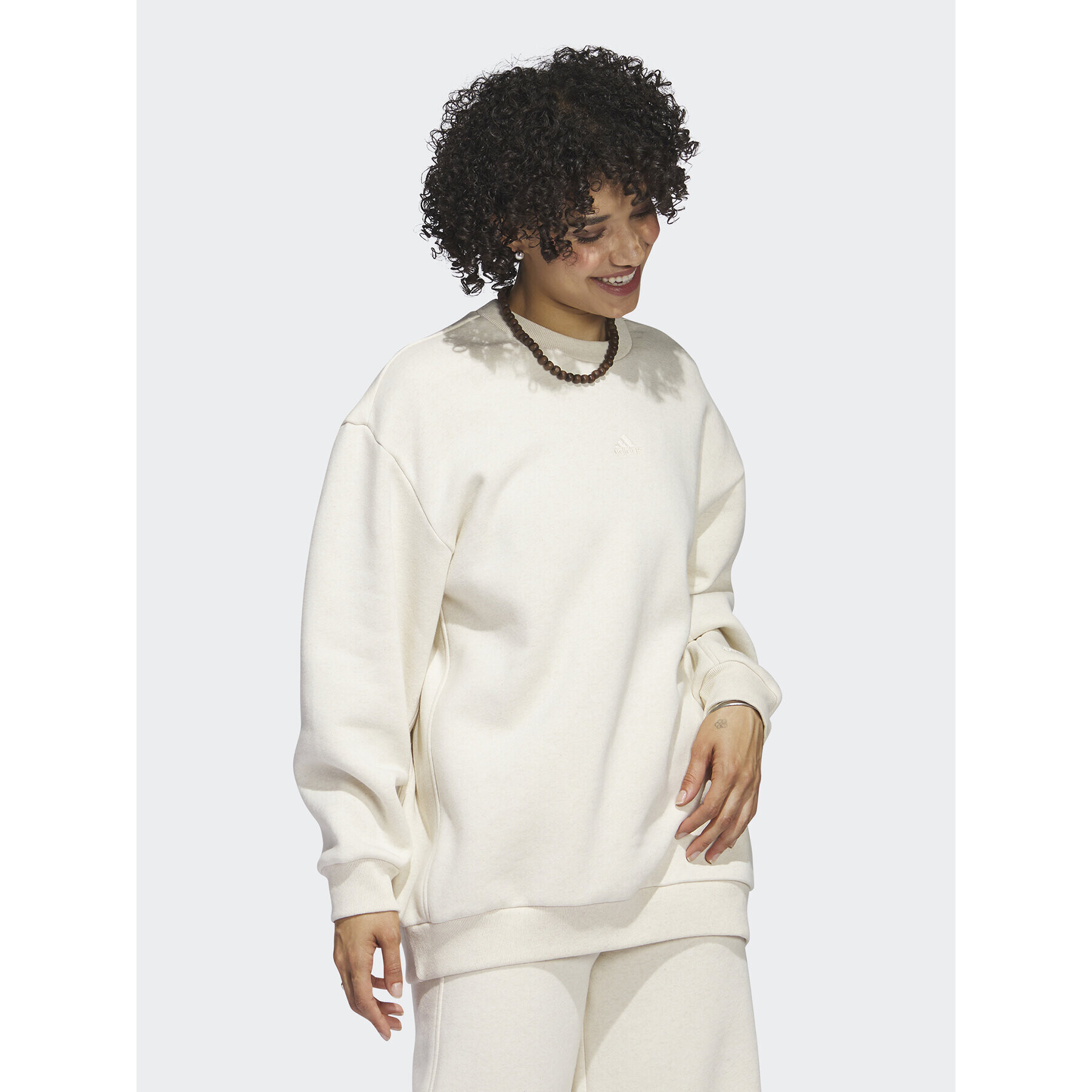 adidas Суитшърт IC6485 Бежов Oversize - Pepit.bg
