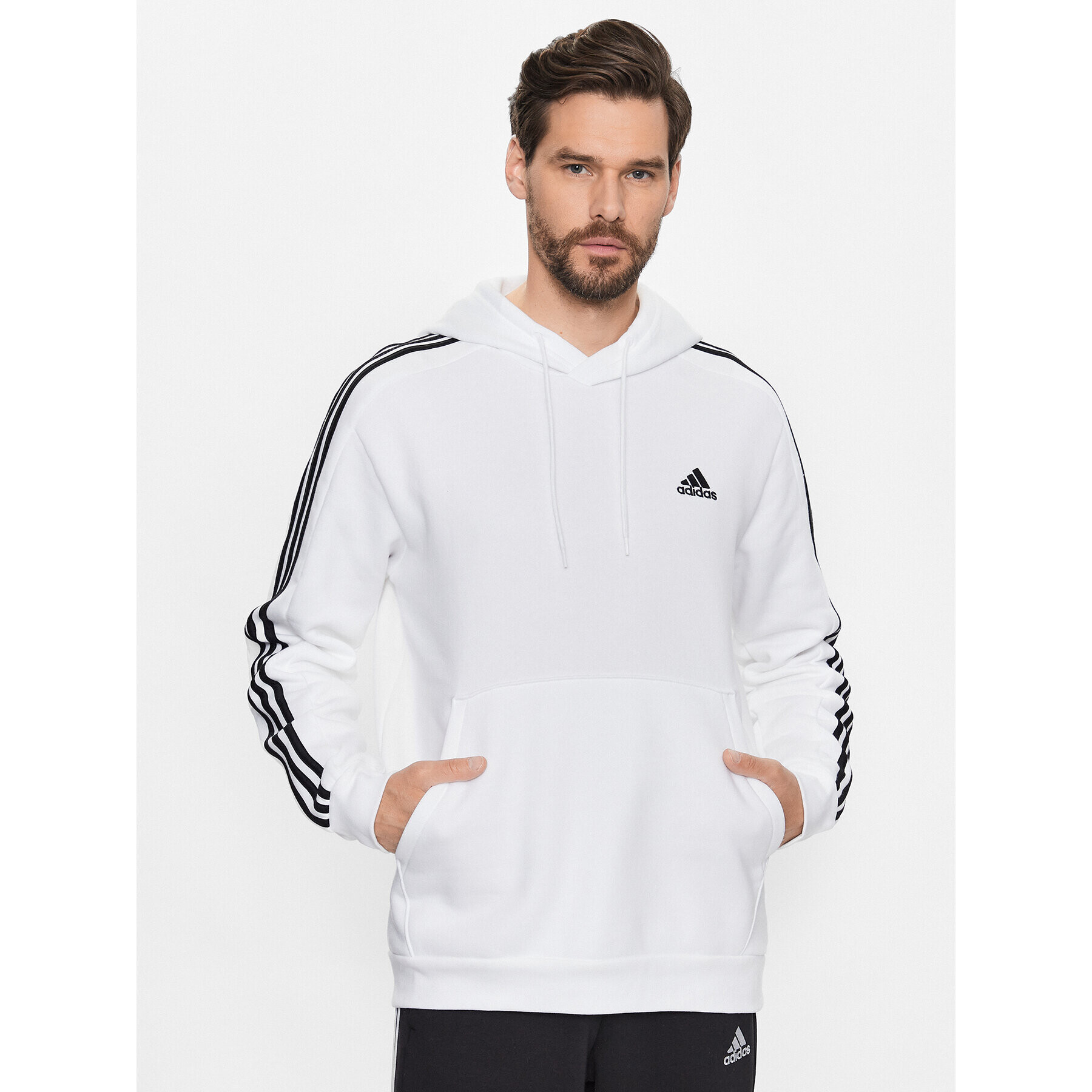 adidas Суитшърт IJ6476 Бял Regular Fit - Pepit.bg