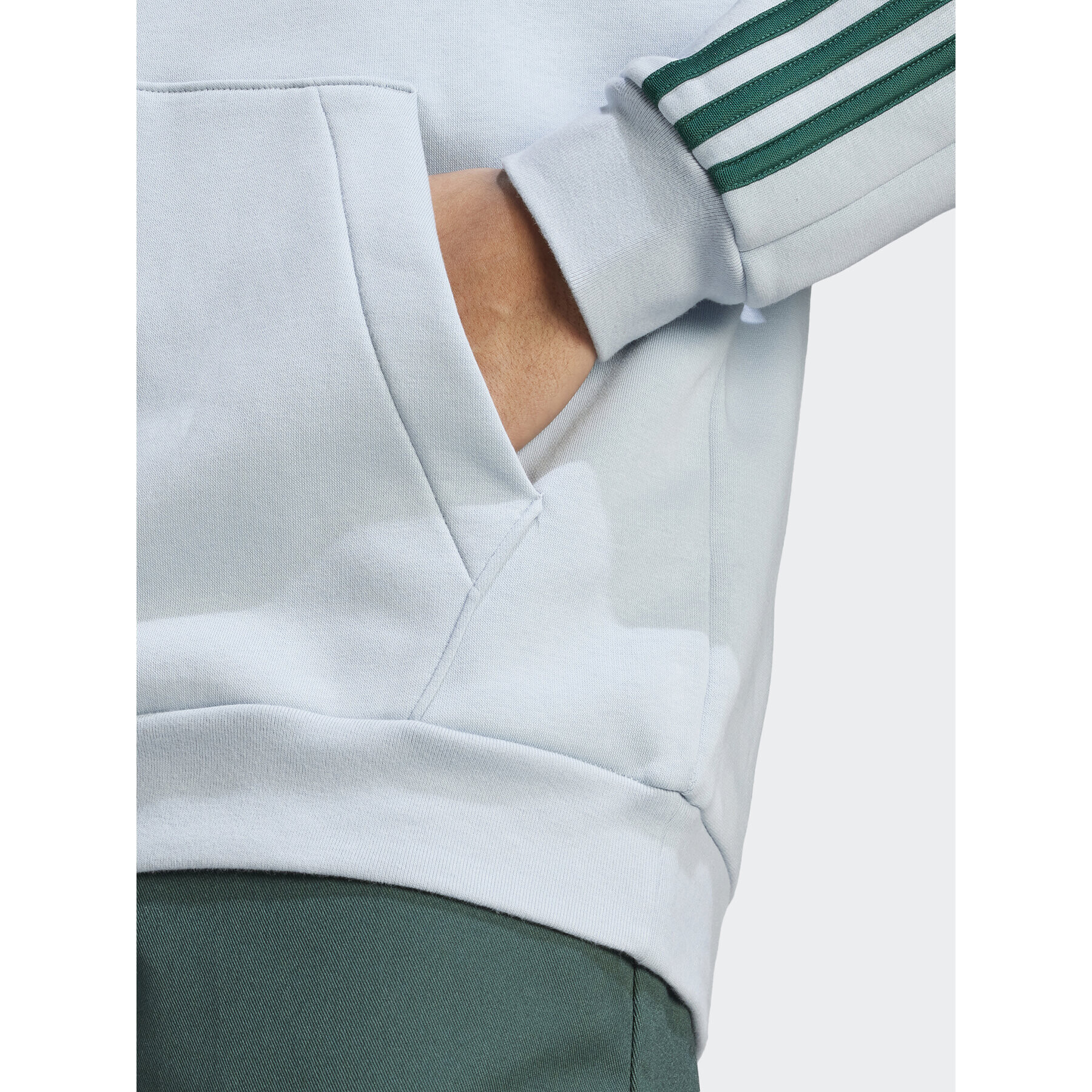 adidas Суитшърт IJ8936 Син Regular Fit - Pepit.bg