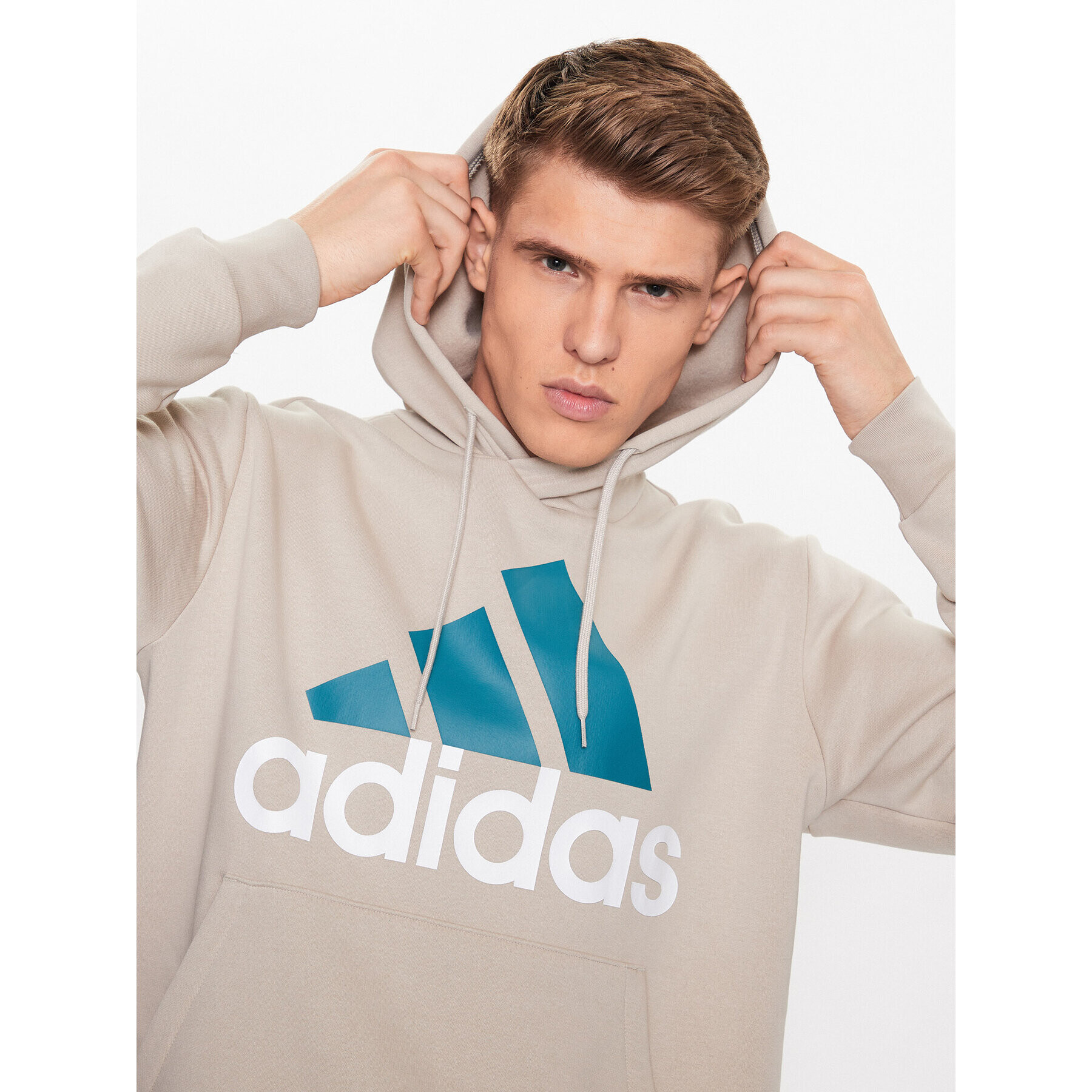 adidas Суитшърт IJ8942 Бежов Regular Fit - Pepit.bg