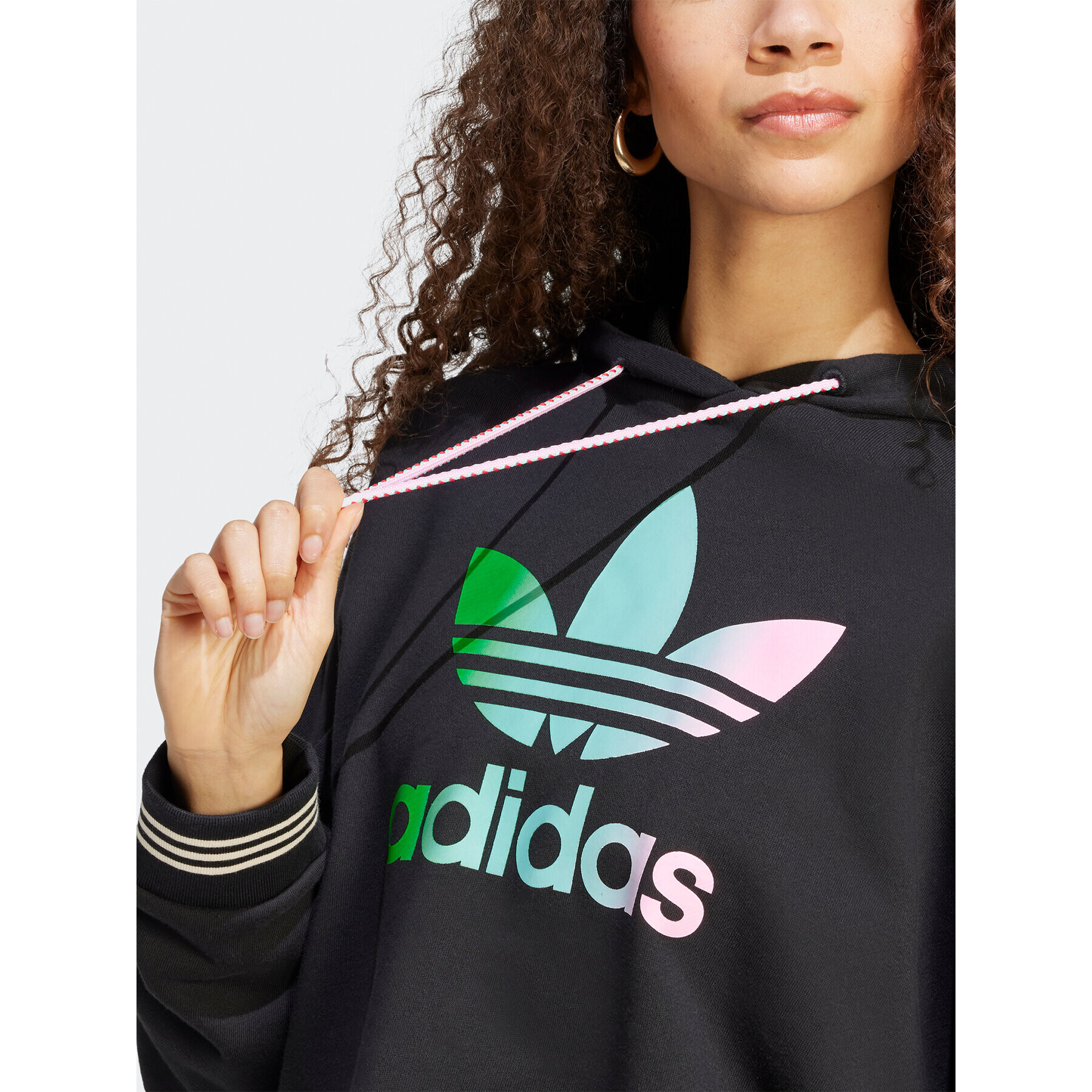adidas Суитшърт IK7864 Черен - Pepit.bg