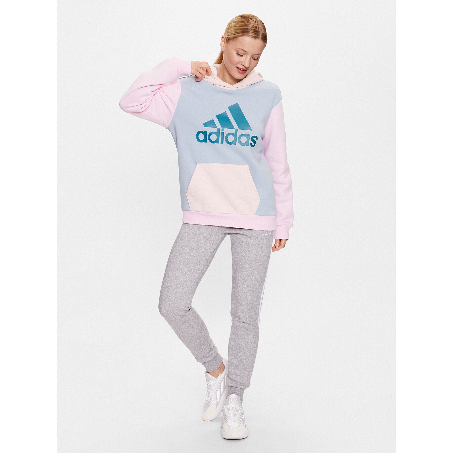 adidas Суитшърт IM0267 Син Loose Fit - Pepit.bg