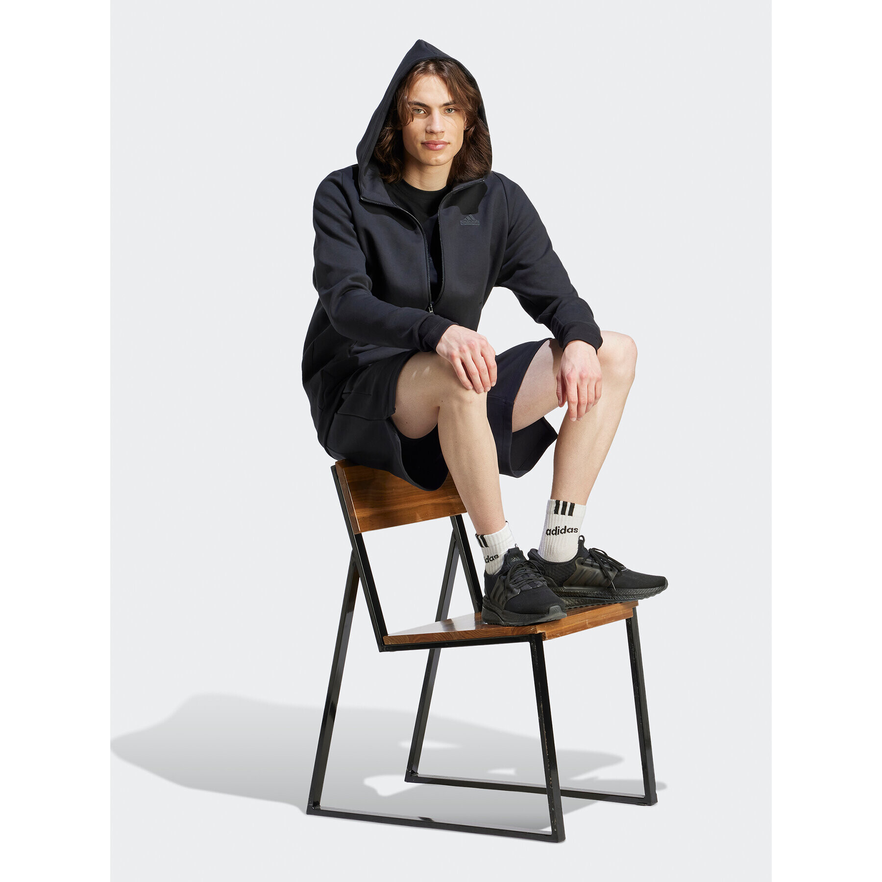 adidas Суитшърт IN5089 Черен Loose Fit - Pepit.bg