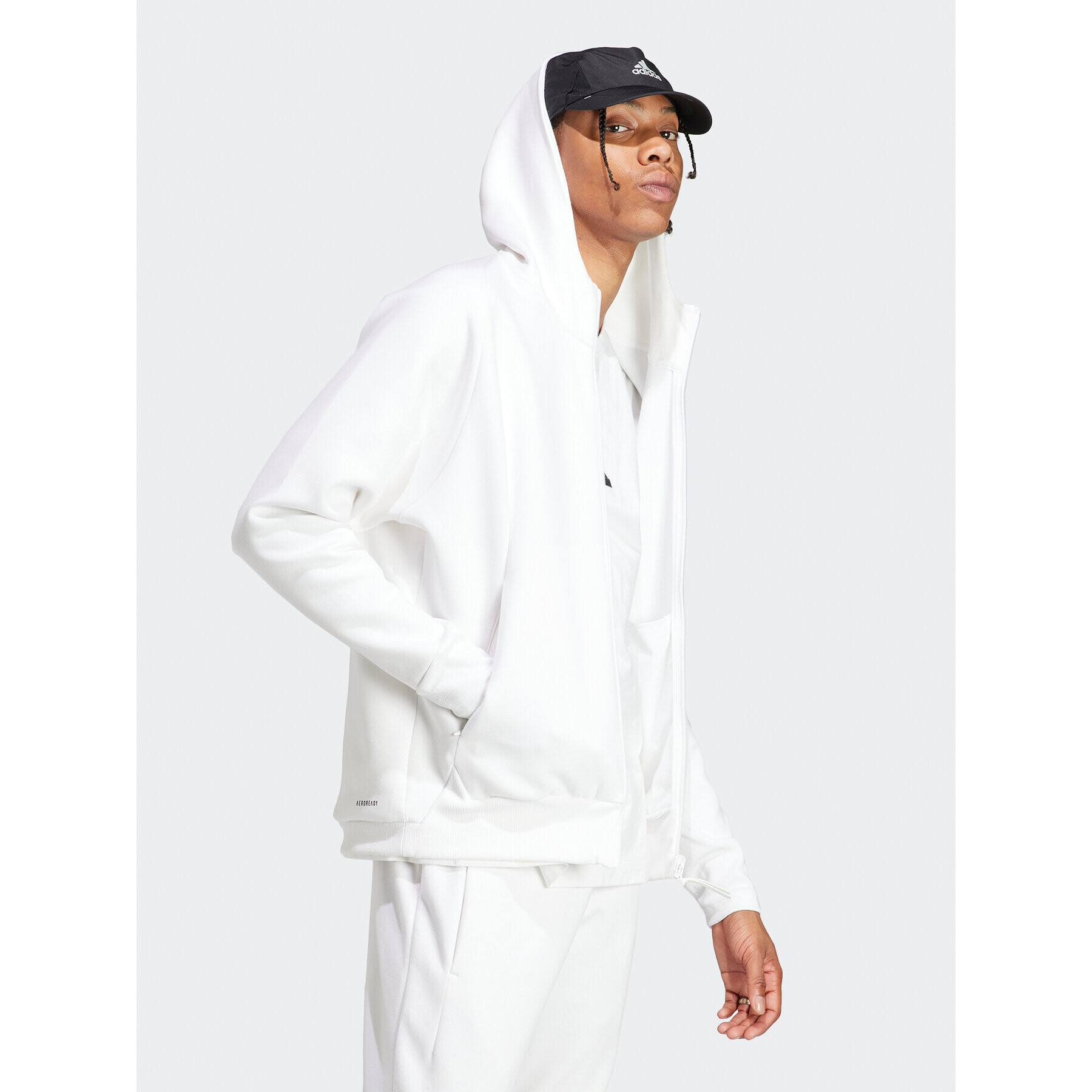 adidas Суитшърт IN5092 Бял Loose Fit - Pepit.bg