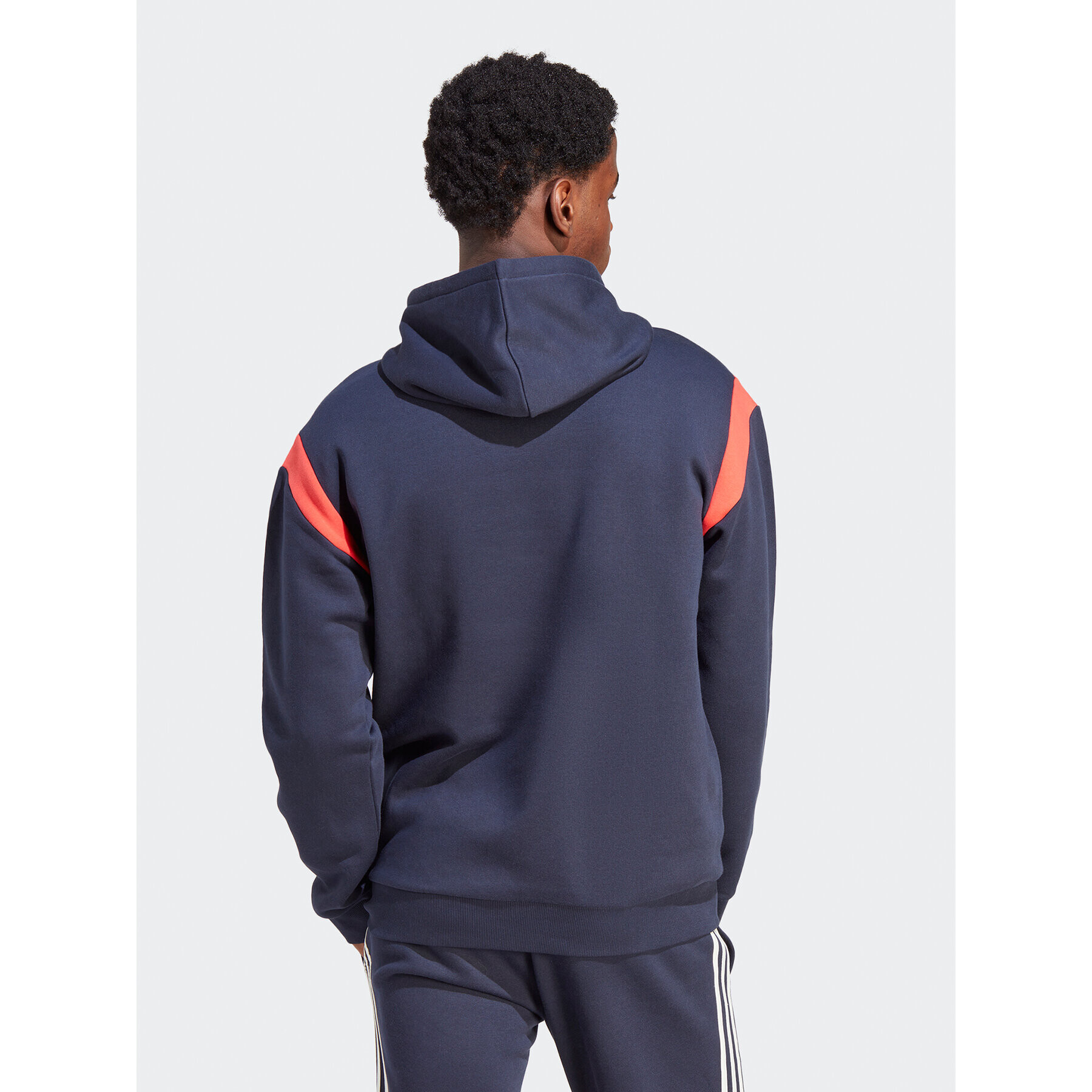 adidas Суитшърт IP2250 Син Regular Fit - Pepit.bg