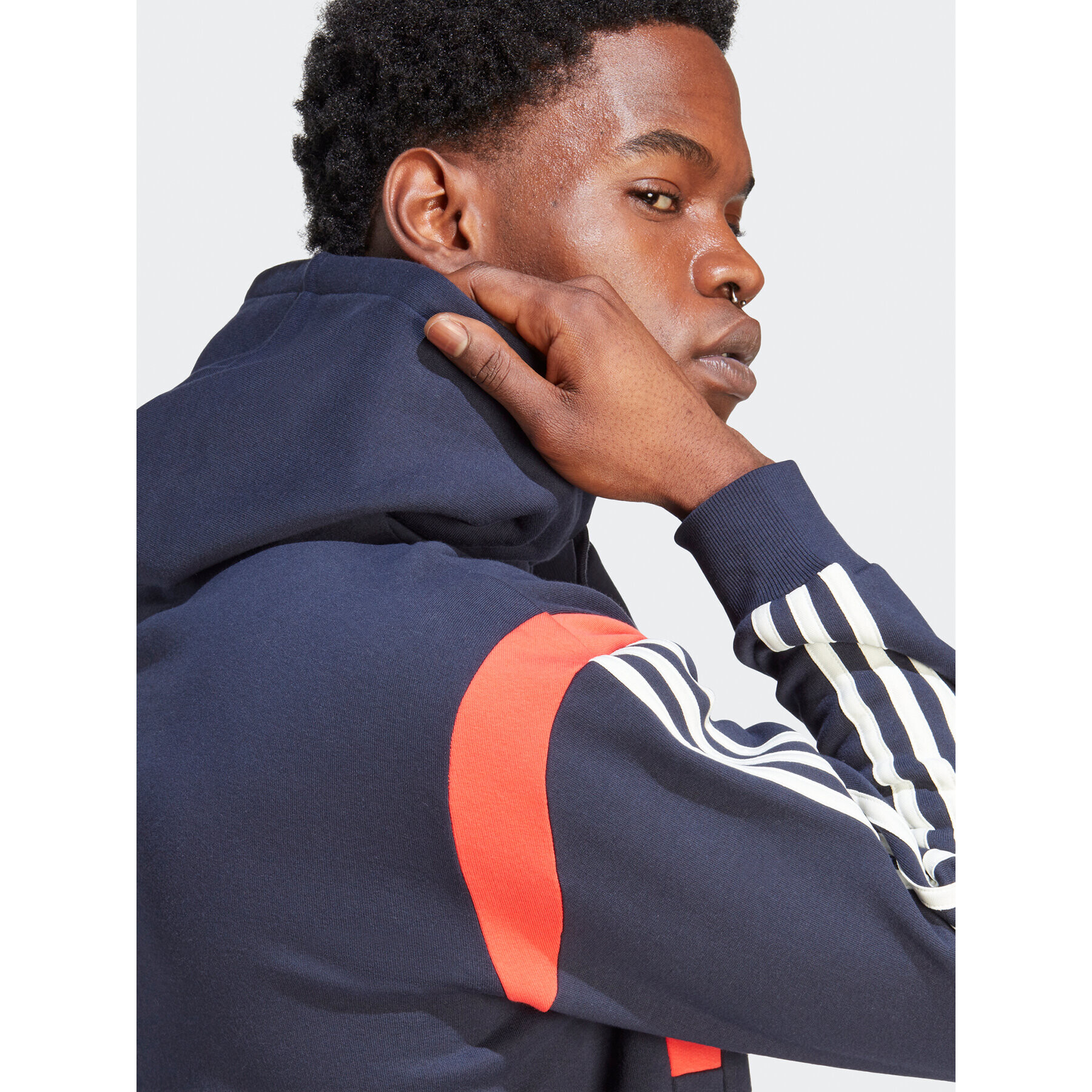 adidas Суитшърт IP2250 Син Regular Fit - Pepit.bg
