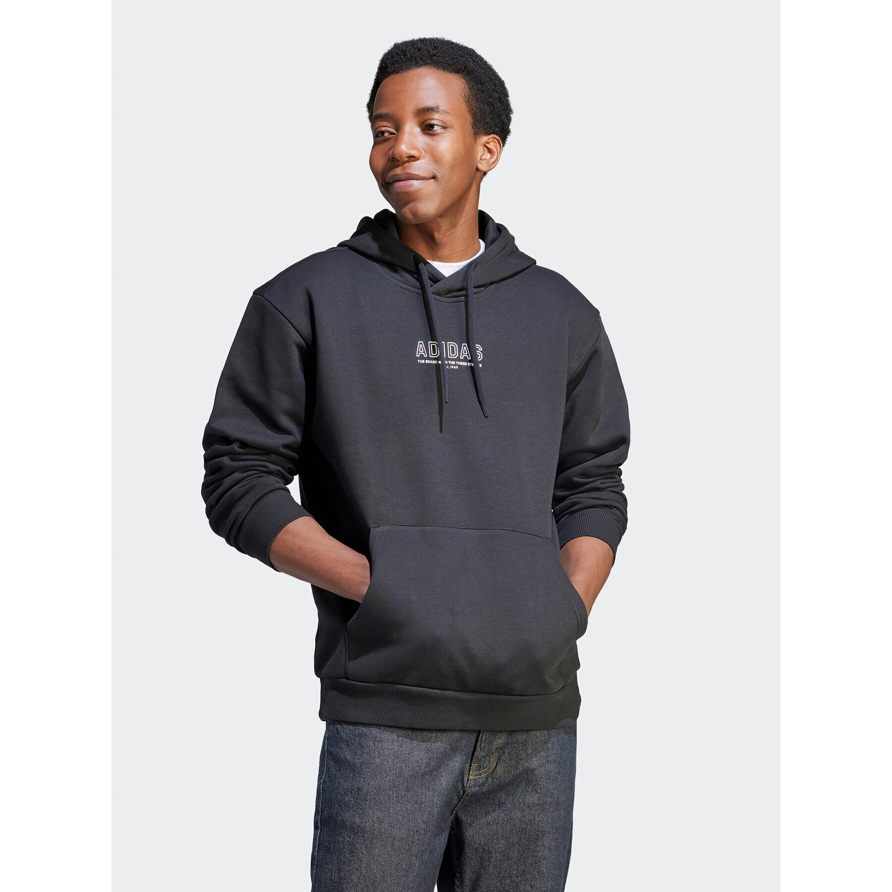 adidas Суитшърт IR8357 Черен Loose Fit - Pepit.bg