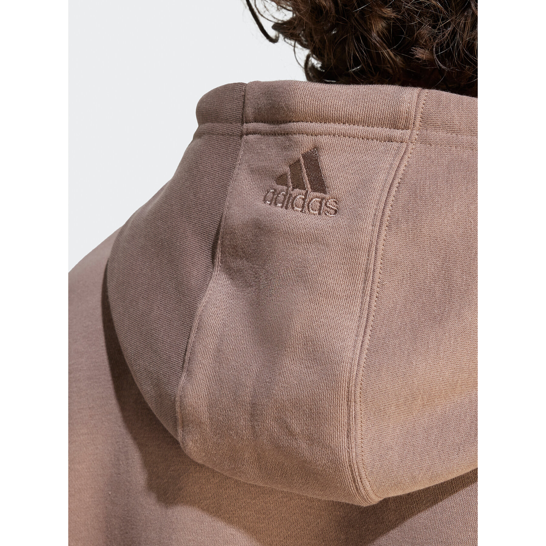 adidas Суитшърт IR8359 Кафяв Loose Fit - Pepit.bg