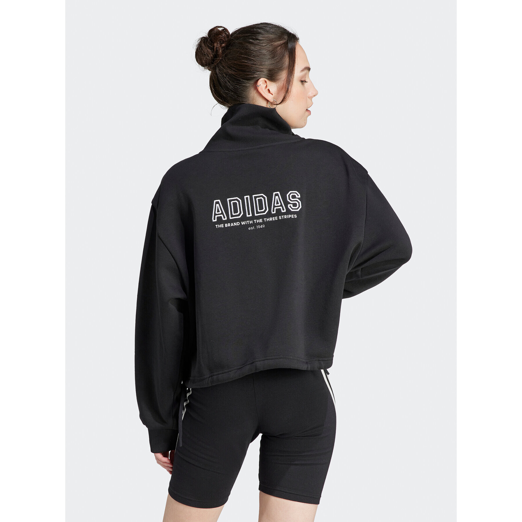 adidas Суитшърт IR8379 Черен Oversize - Pepit.bg